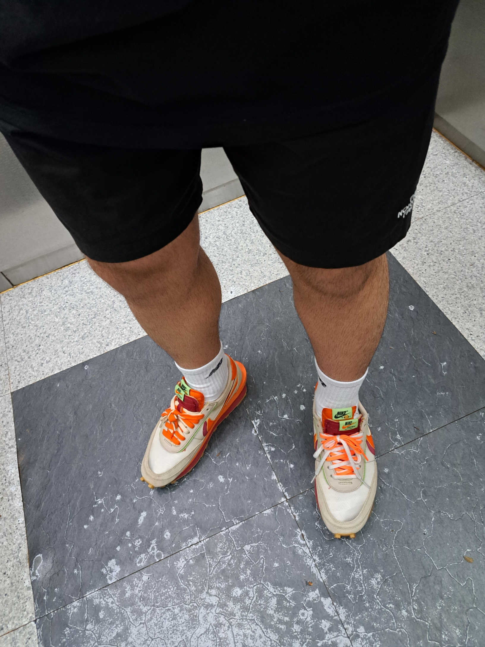 Nike x Sacai x Clot LDWaffle Orange Blaze 착용 스타일