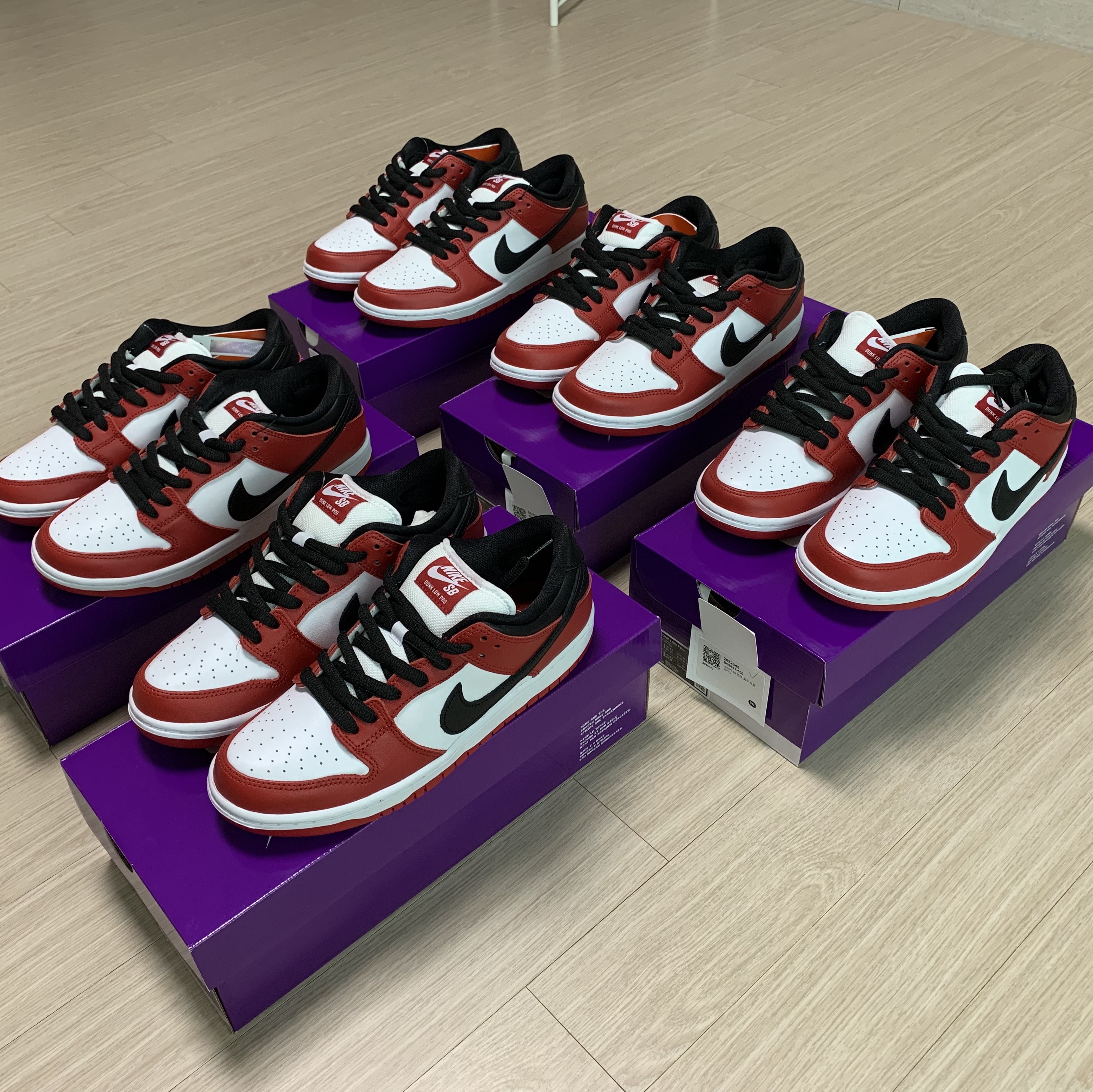 Nike SB Dunk Low Pro Chicago 착용 스타일 - 3