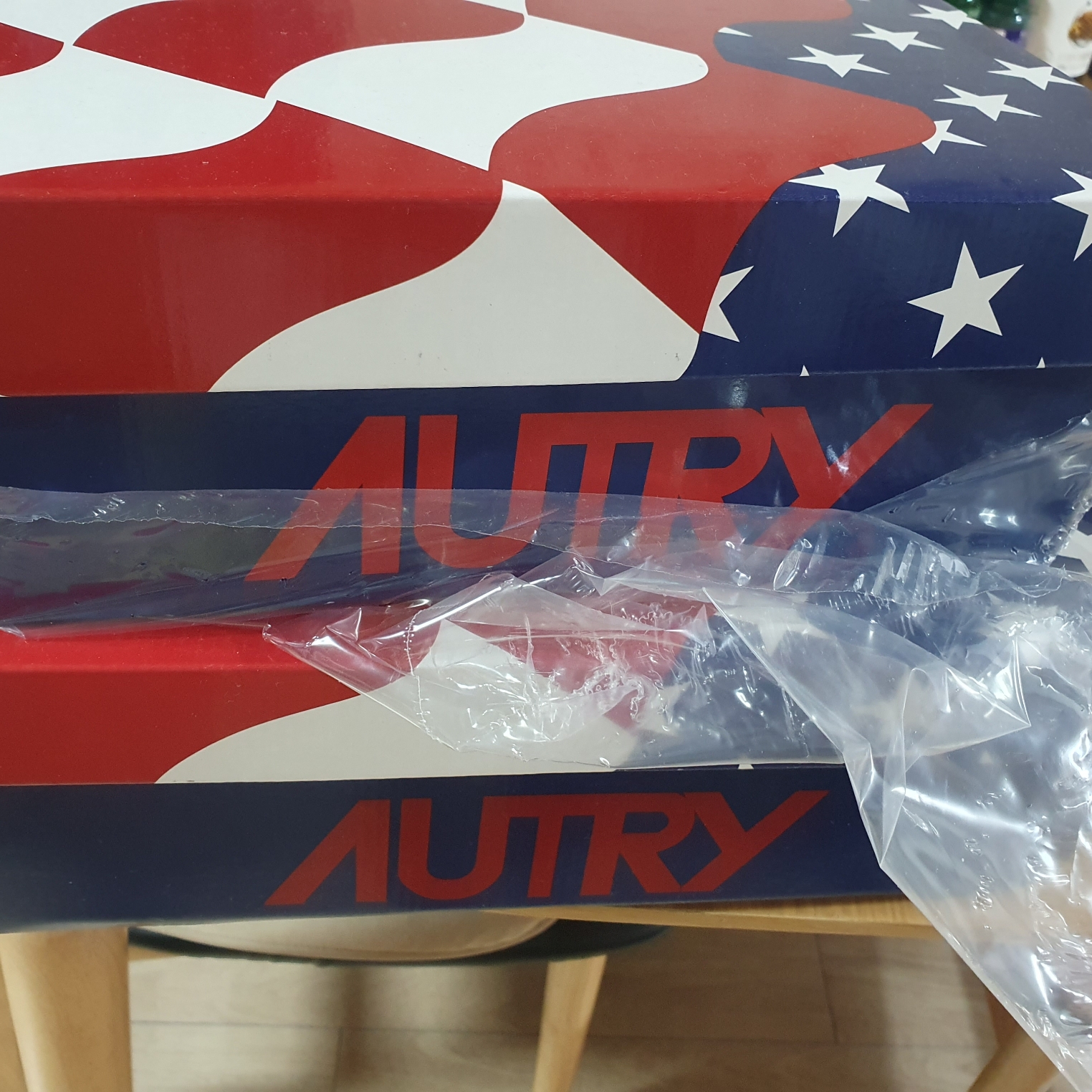 Autry Medalist Low Leather Sneakers White 착용 스타일 - 6