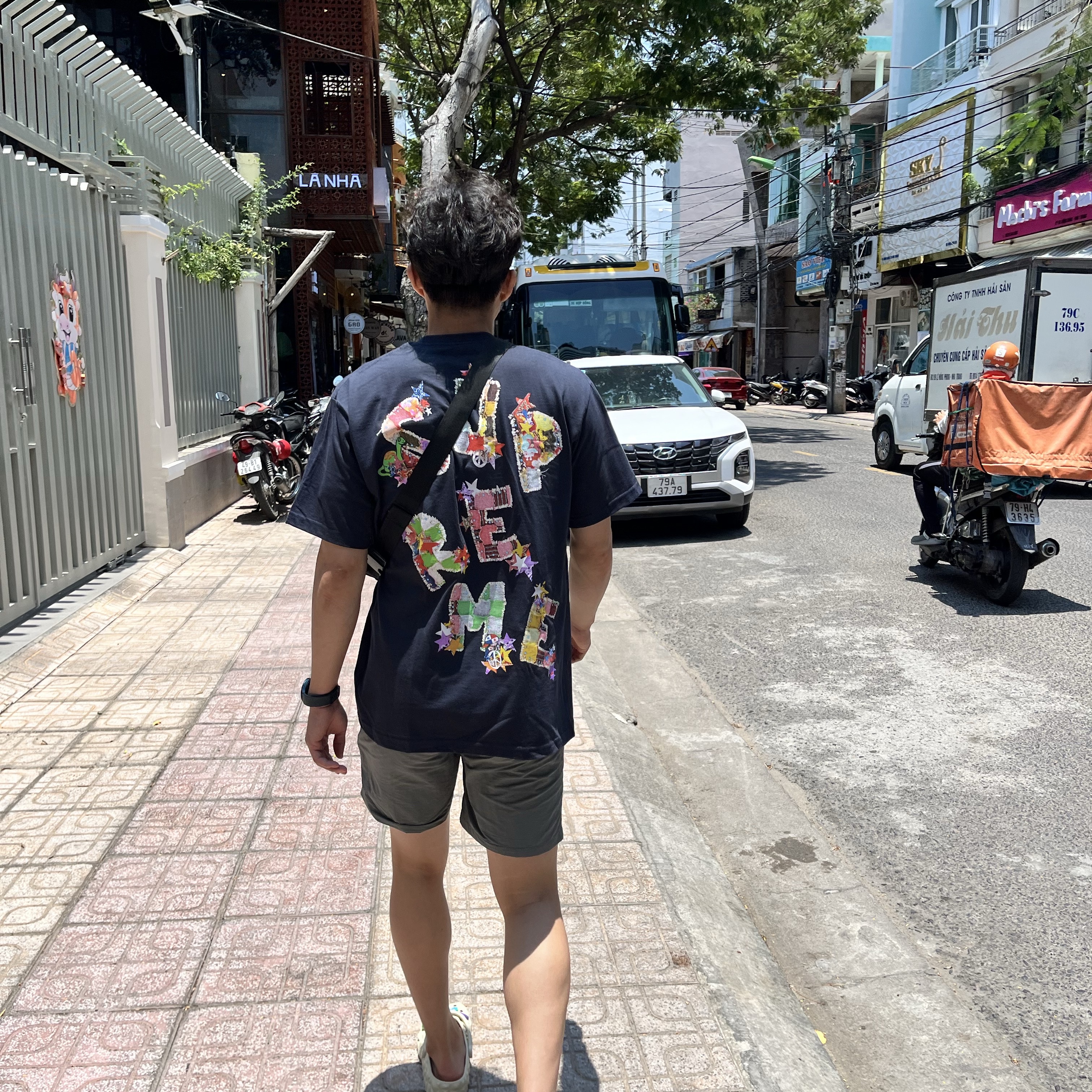 Supreme Patchwork T-Shirt Navy - 24SS 착용 스타일