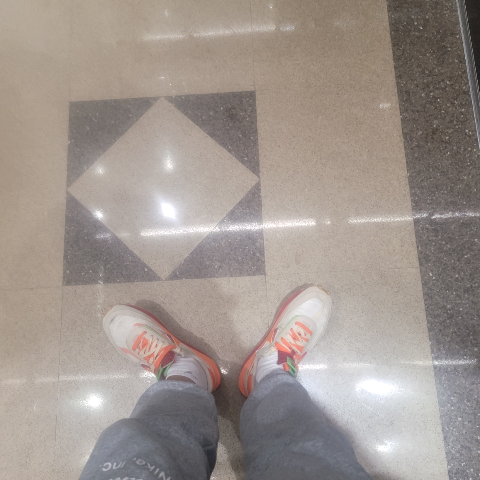 Nike x Sacai x Clot LDWaffle Orange Blaze 착용 스타일 - 3