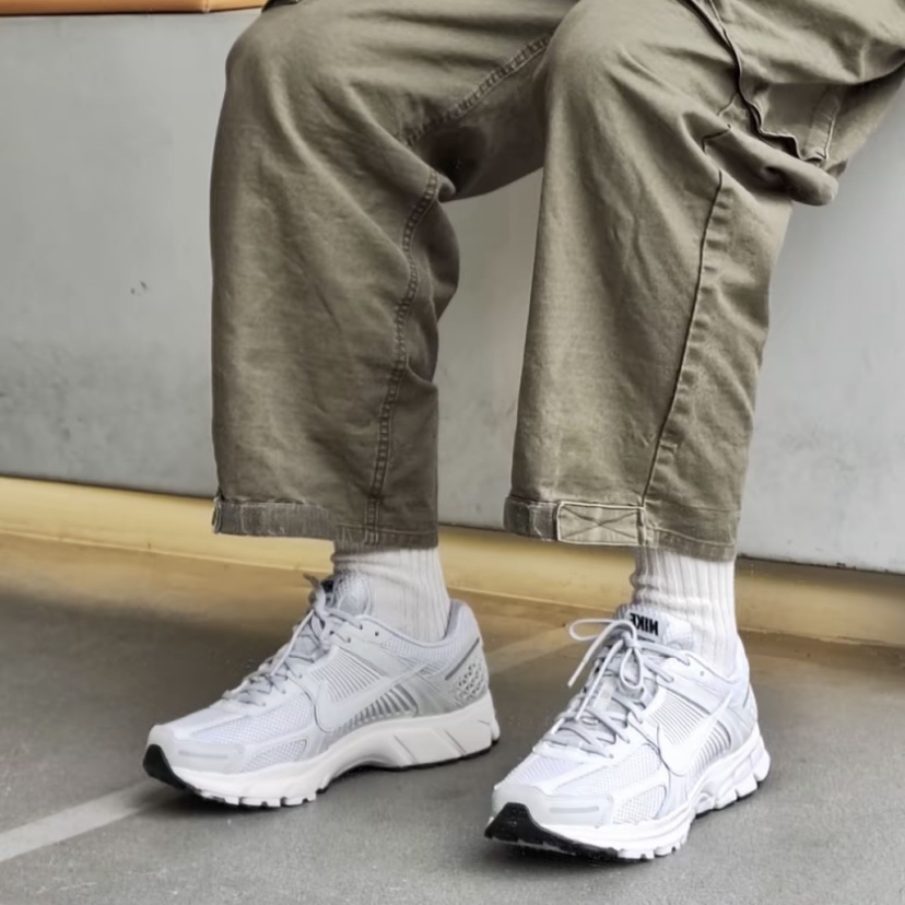 Nike Zoom Vomero 5 SP Vast Grey 2023 착용 스타일