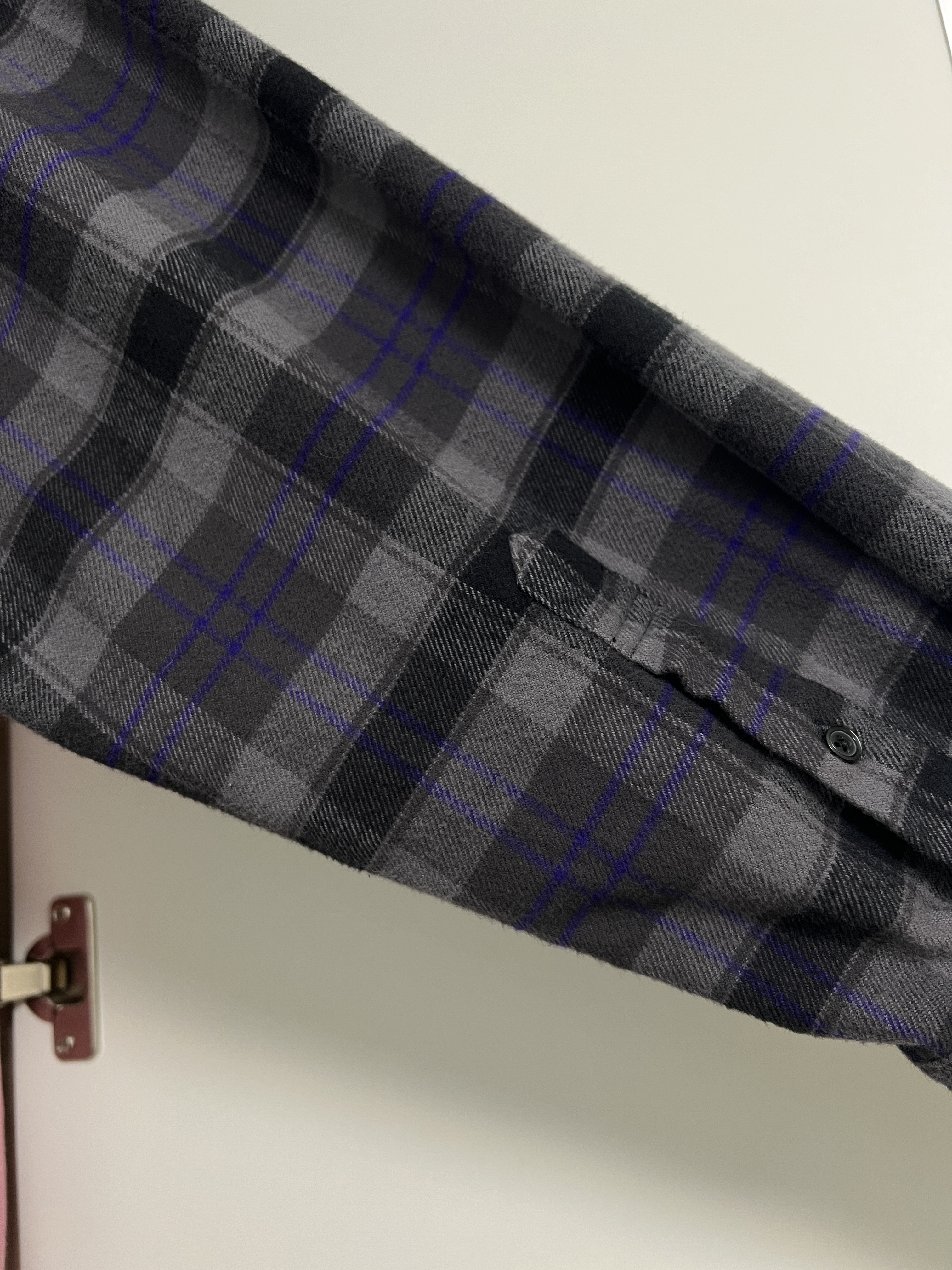 Supreme Plaid Flannel Shirt Black - 24SS 착용 스타일 - 4