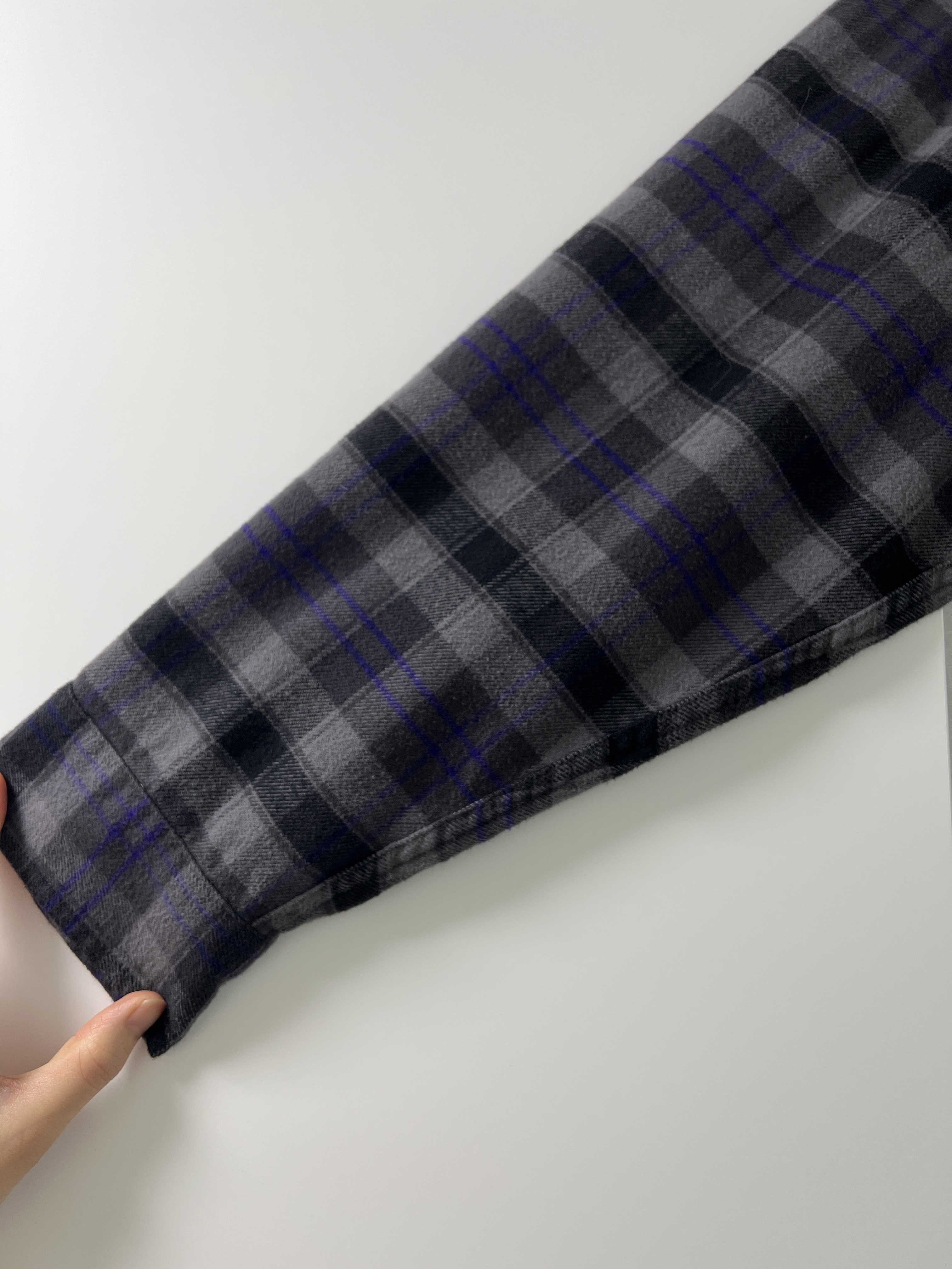 Supreme Plaid Flannel Shirt Black - 24SS 착용 스타일 - 3
