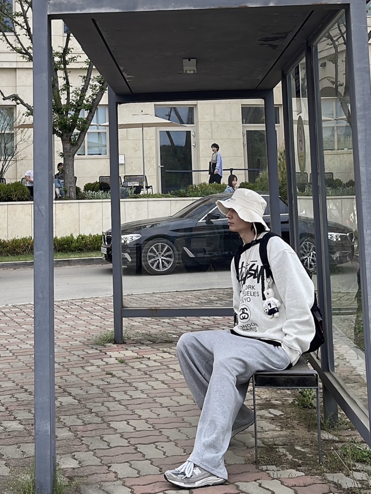 New Balance 992 Made in USA Grey - D Standard, Stussy World Tour Crew Ash Heather 2022 착용 스타일 - 5