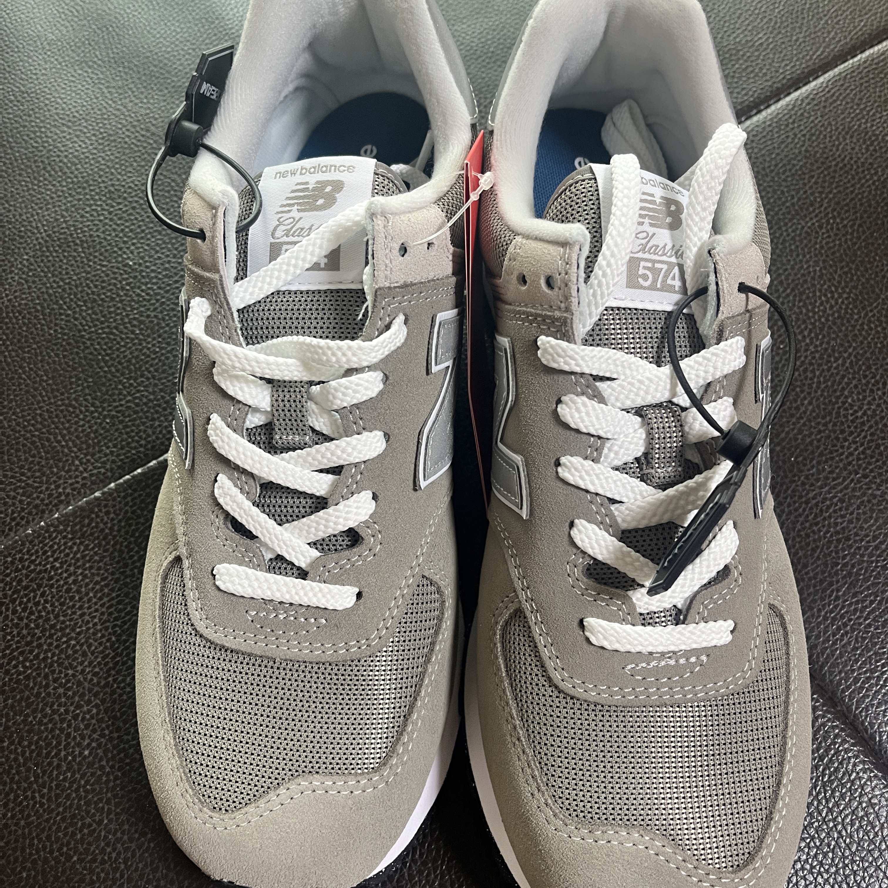New Balance 574 Worn By Anyone Grey - D Standard 착용 스타일