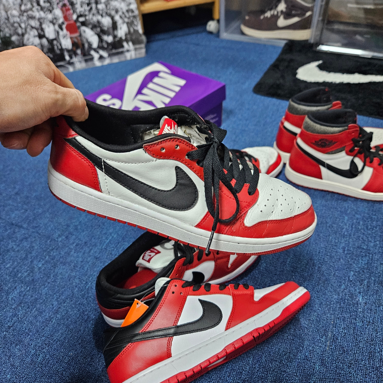 Nike SB Dunk Low Pro Chicago, Jordan 1 Retro High OG Chicago 2022 착용 스타일 - 3