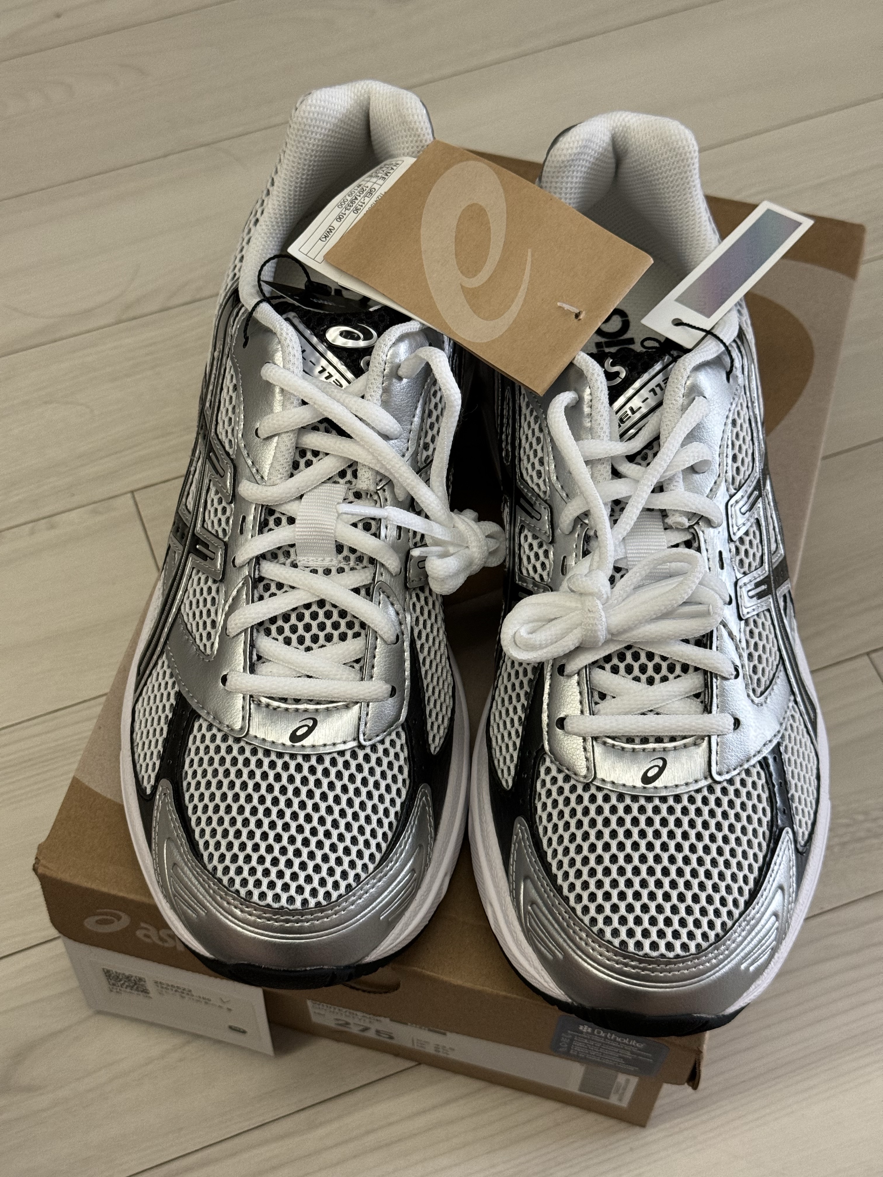 Asics Gel-1130 White Black 착용 스타일
