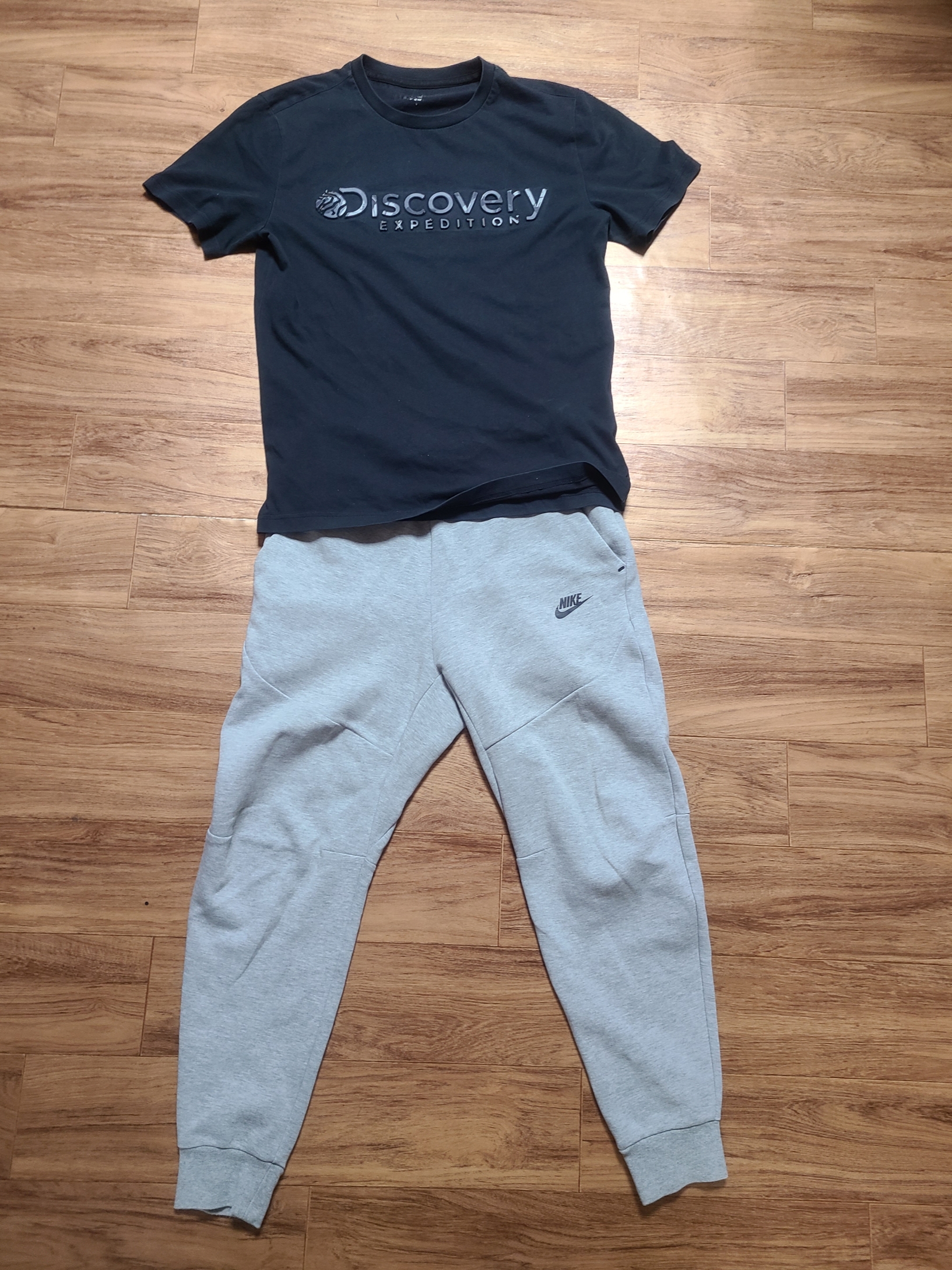 Nike NSW Tech Fleece Jogger Dark Grey Heather - Asia 착용 스타일