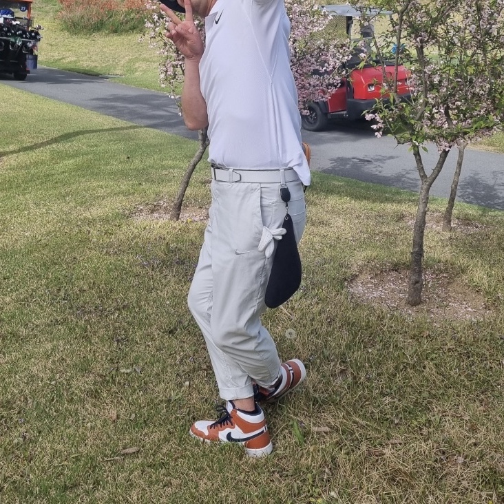 Jordan 1 x Eastside Golf High Golf Burnt Sunrise White 착용 스타일