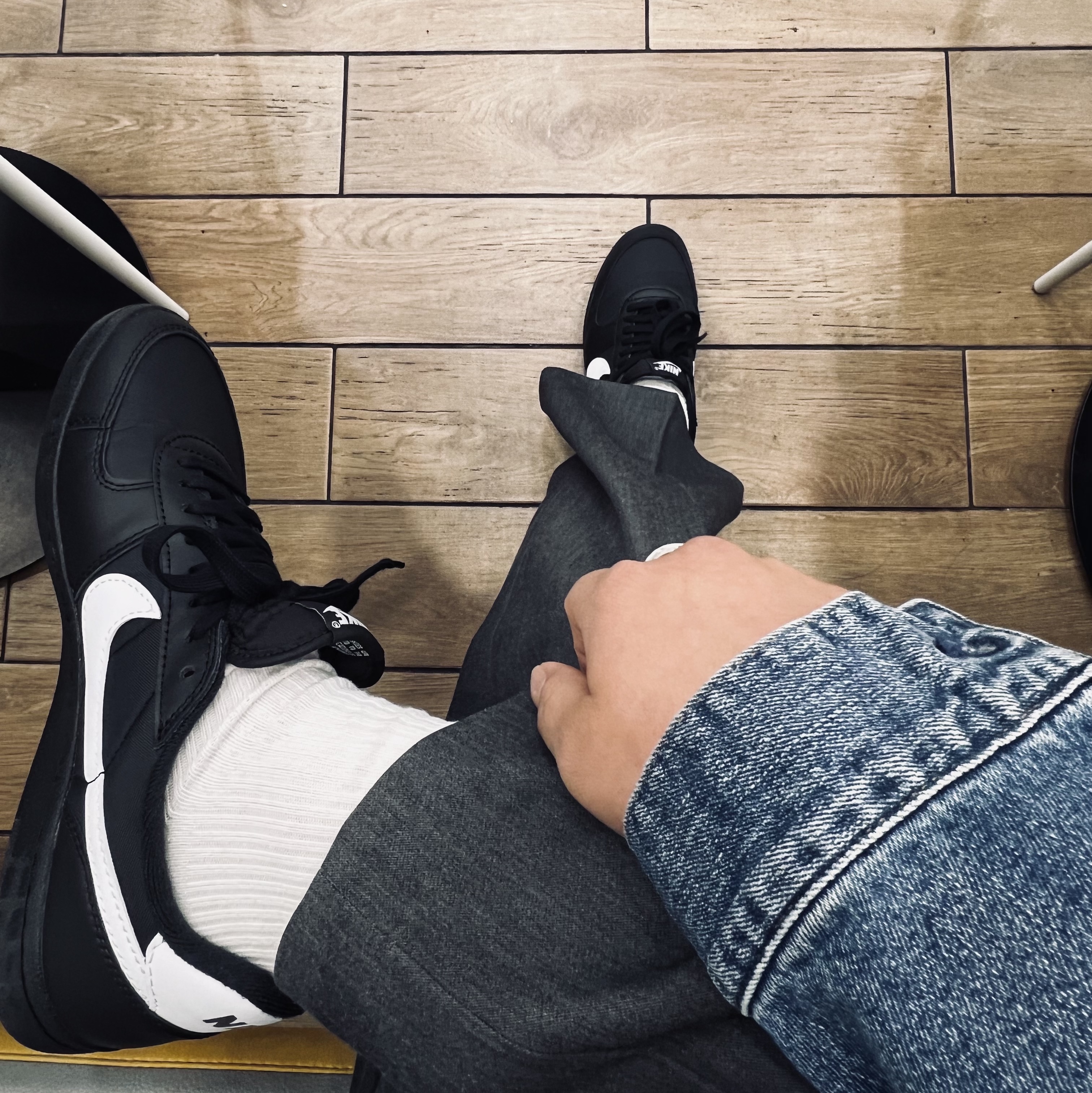 Nike Field General 82 SP Black and White 착용 스타일
