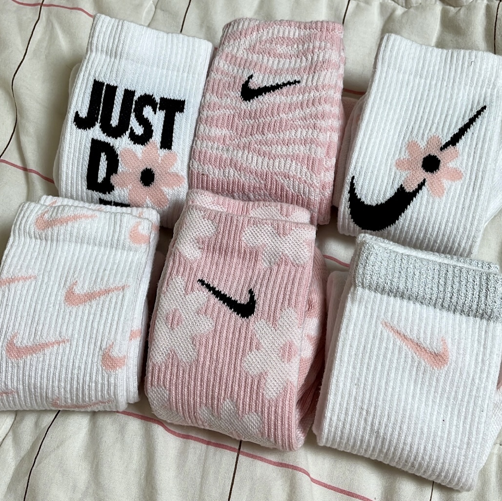(Kids) Nike Everyday Plus Socks Pink White (6 Pack/Korean Ver.) 착용 스타일