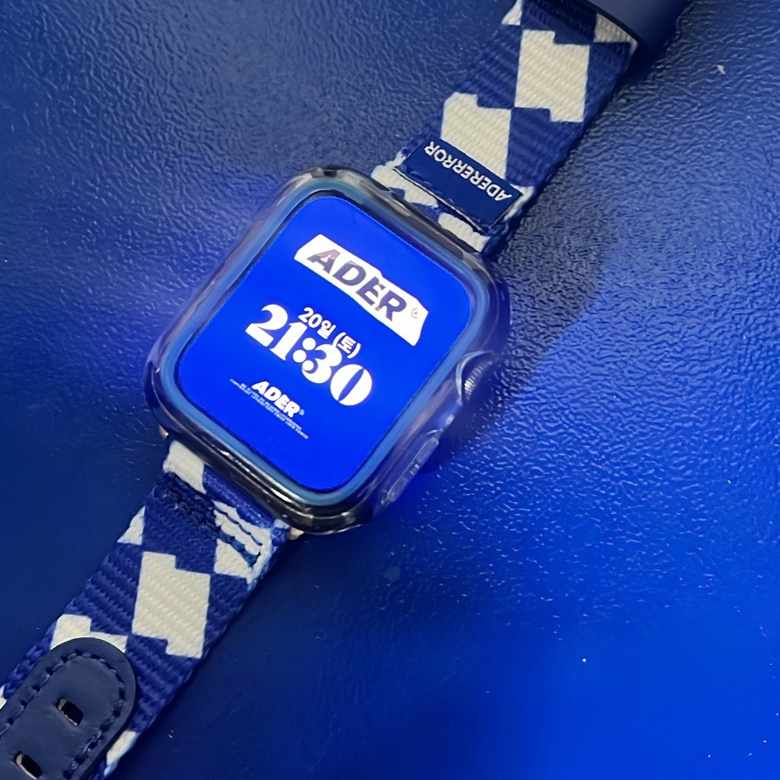 Ader Error Tenit Watch Strap Z-Blue 착용 스타일