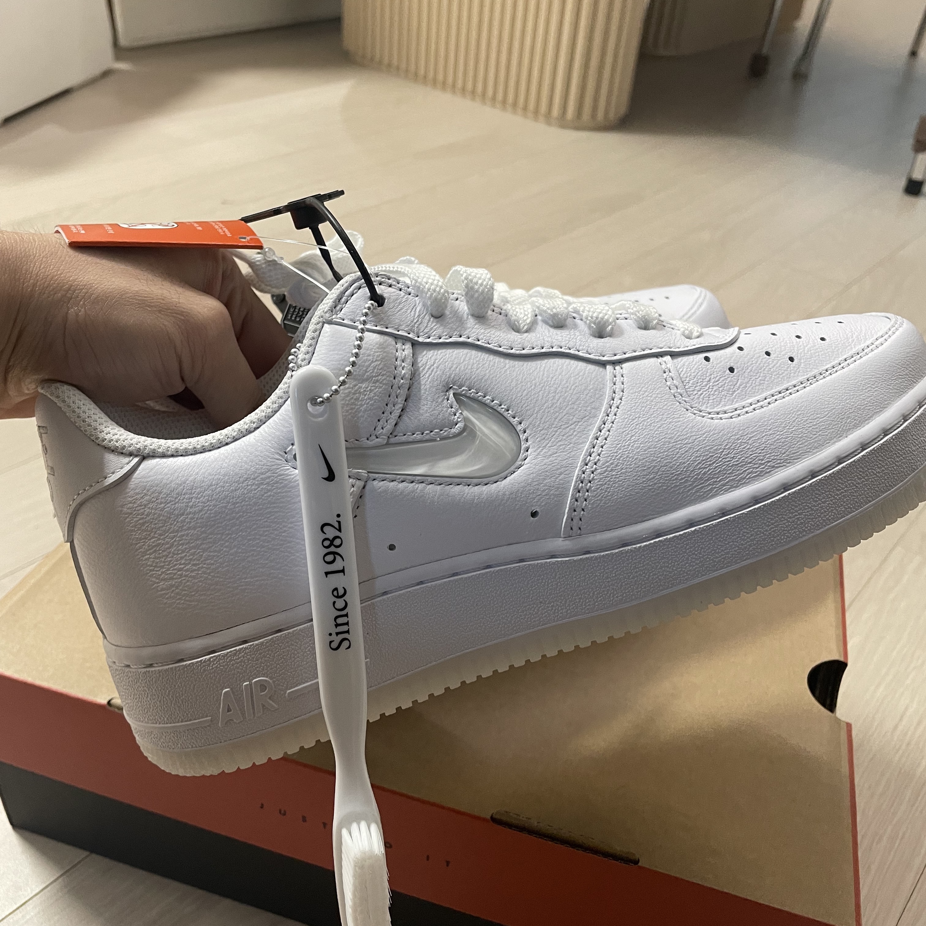 Nike Air Force 1 Low Color of The Month White Jewel 착용 스타일