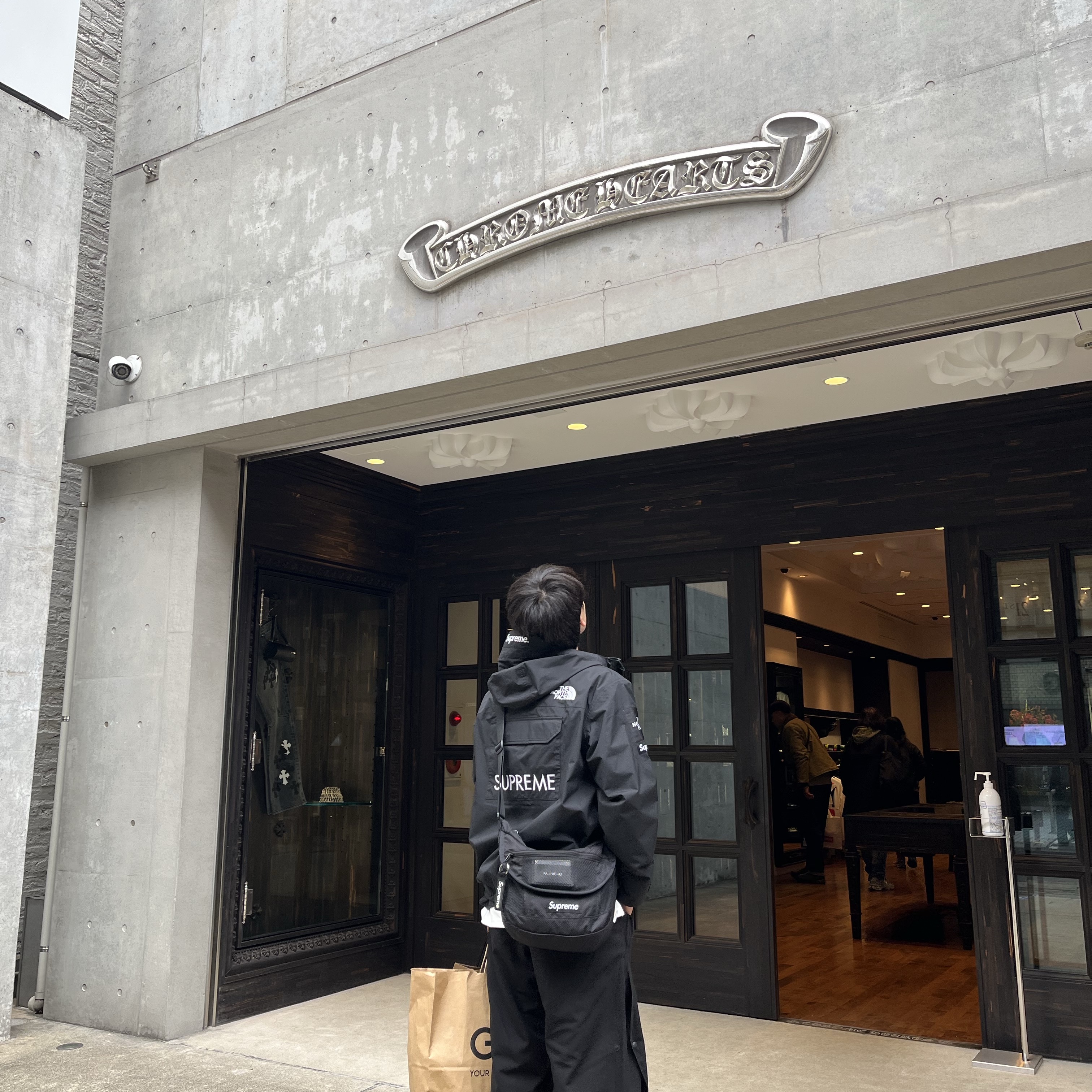Supreme x The North Face Cargo Jacket Black - 20SS, Sansan Gear Wave Pants Black - 22FW 착용 스타일