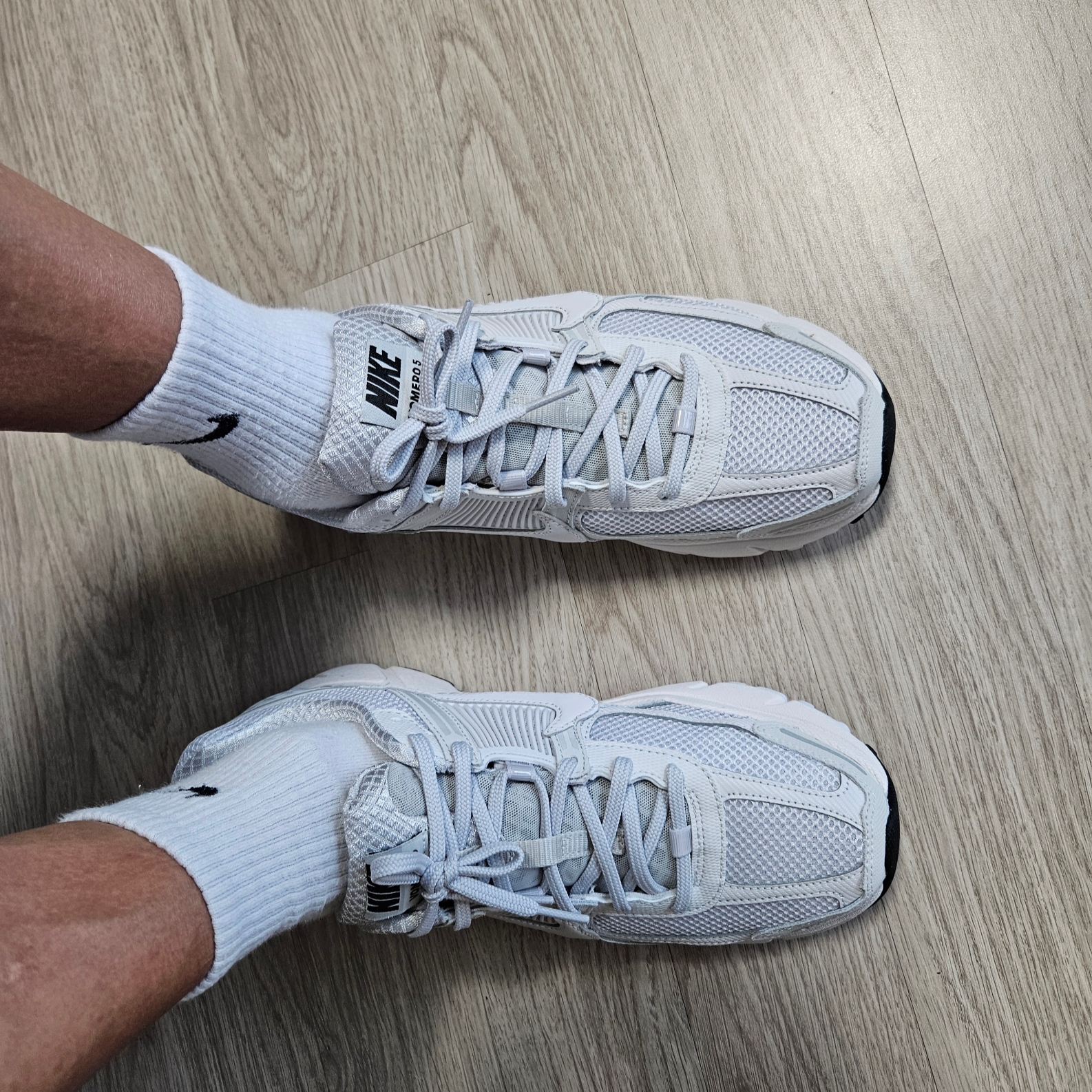 Nike Zoom Vomero 5 SP Vast Grey 2023 착용 스타일