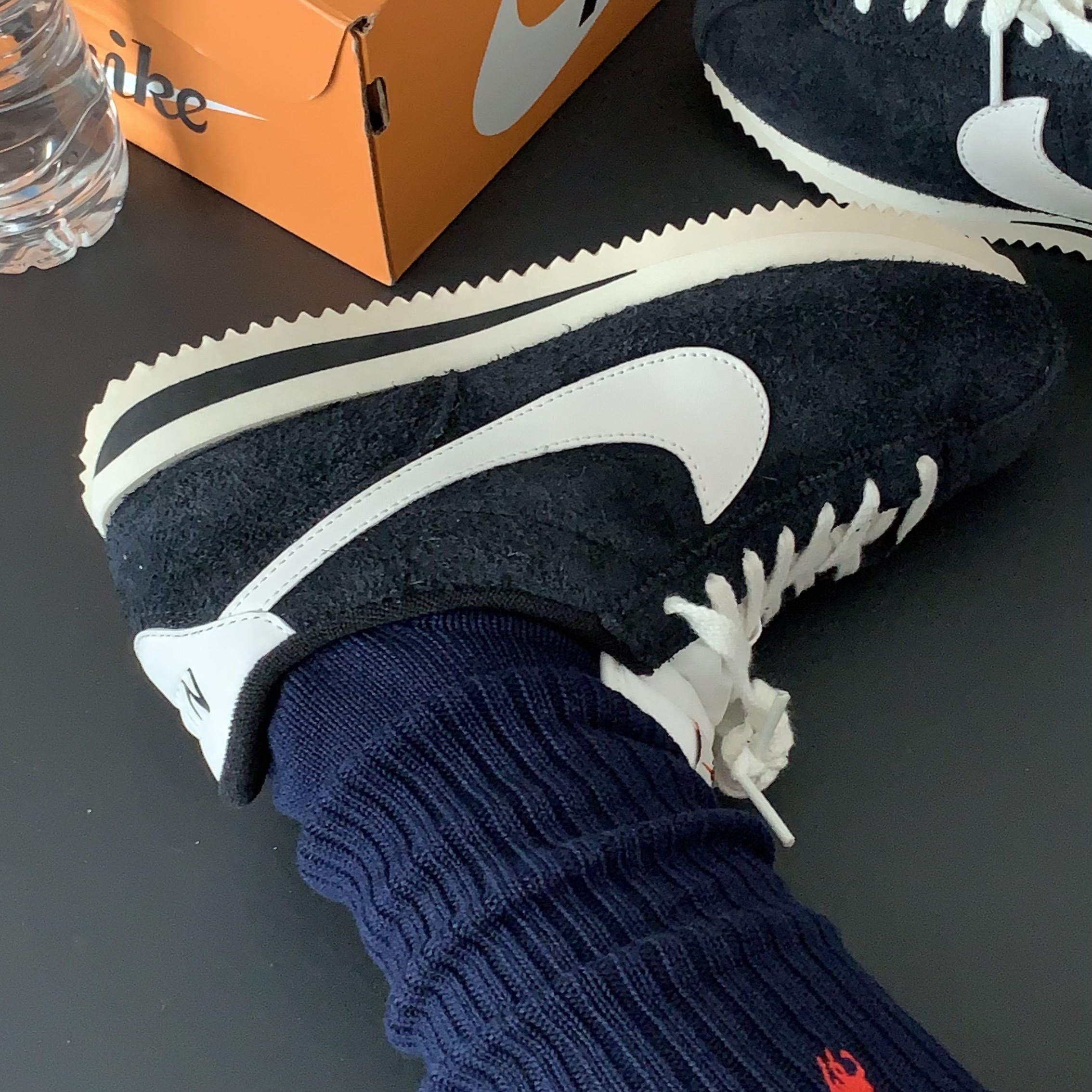 (W) Nike Cortez Vintage Black Sail 착용 스타일