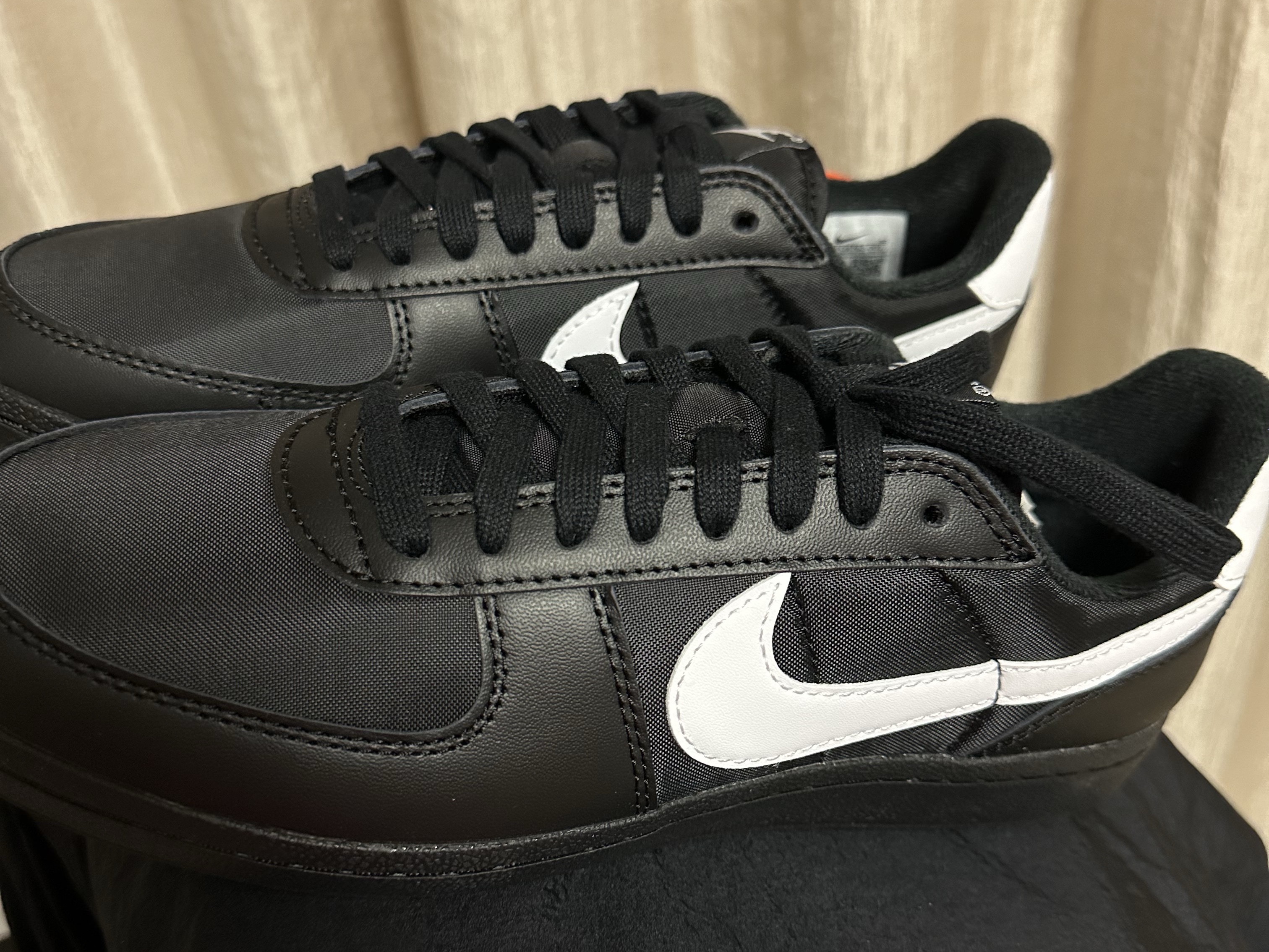 Nike Field General 82 SP Black and White 착용 스타일