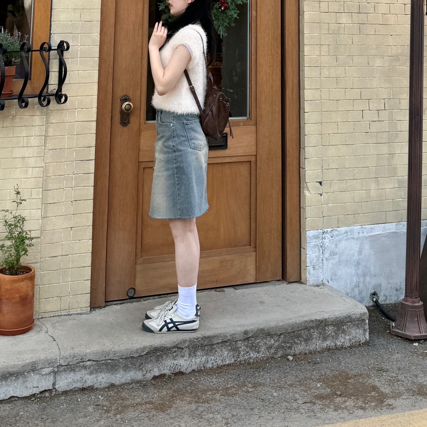 Onitsuka Tiger Mexico 66 Birch 착용 스타일 - 3