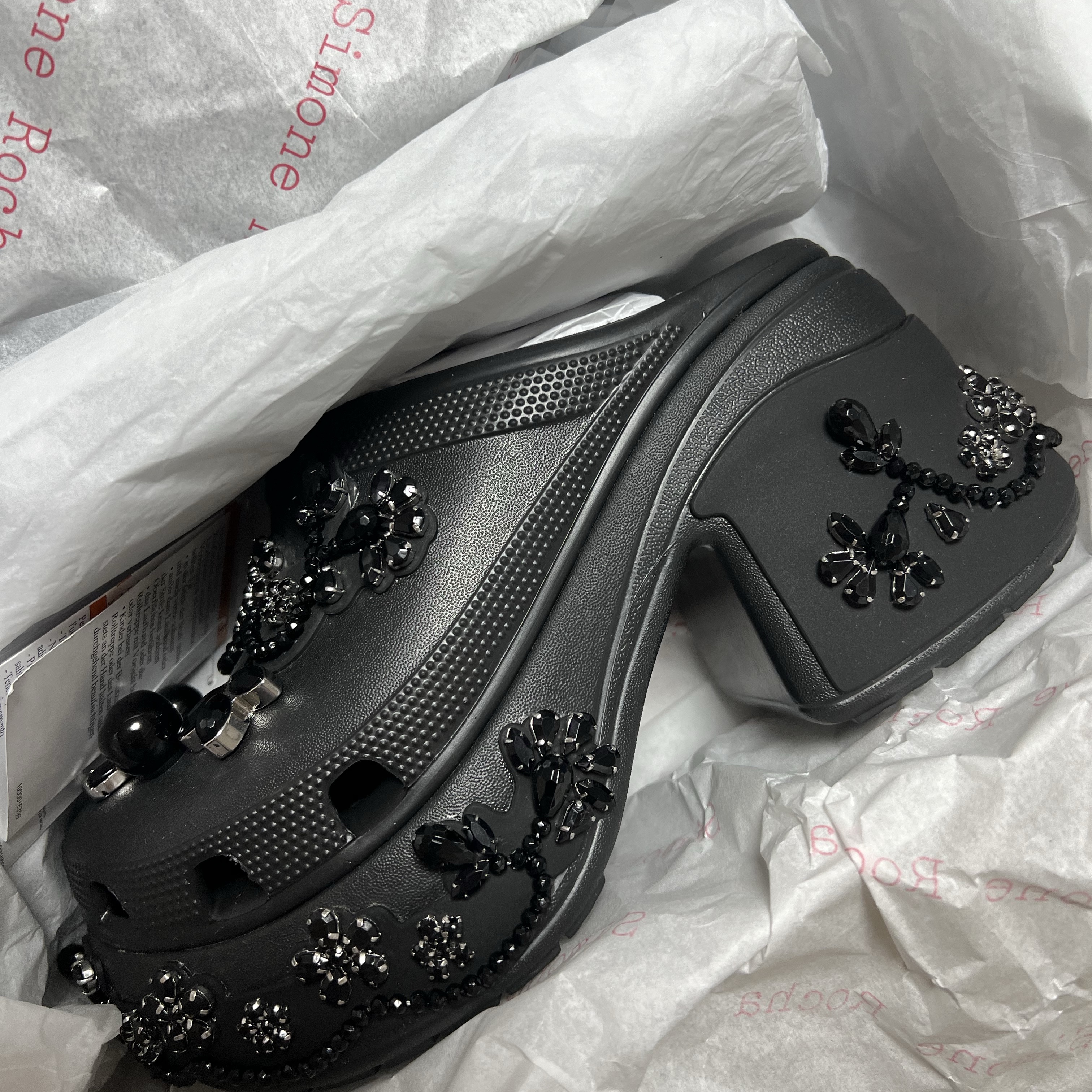 (W) Crocs x Simone Rocha Siren Clog Black 착용 스타일