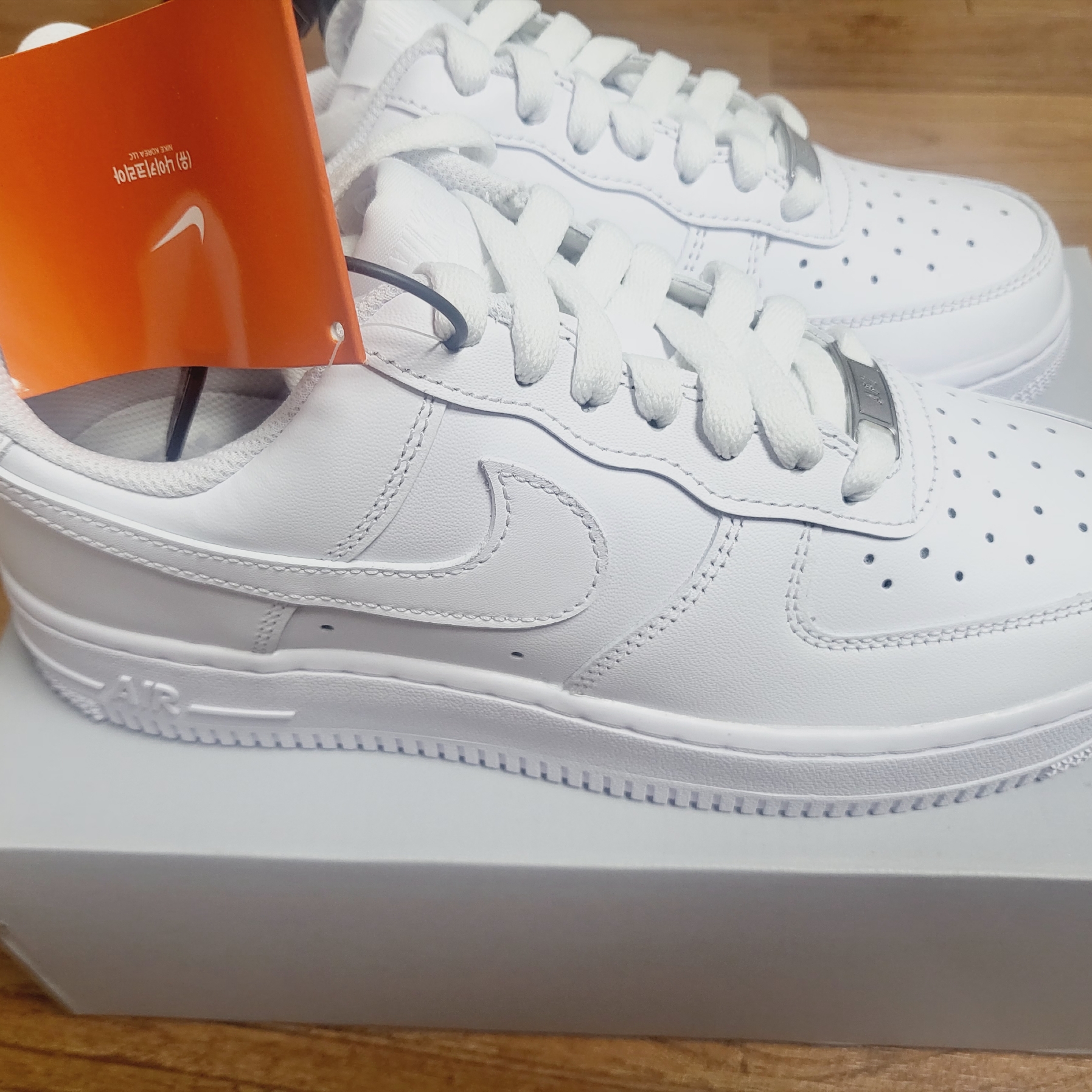(W) Nike Air Force 1 '07 Low White 착용 스타일