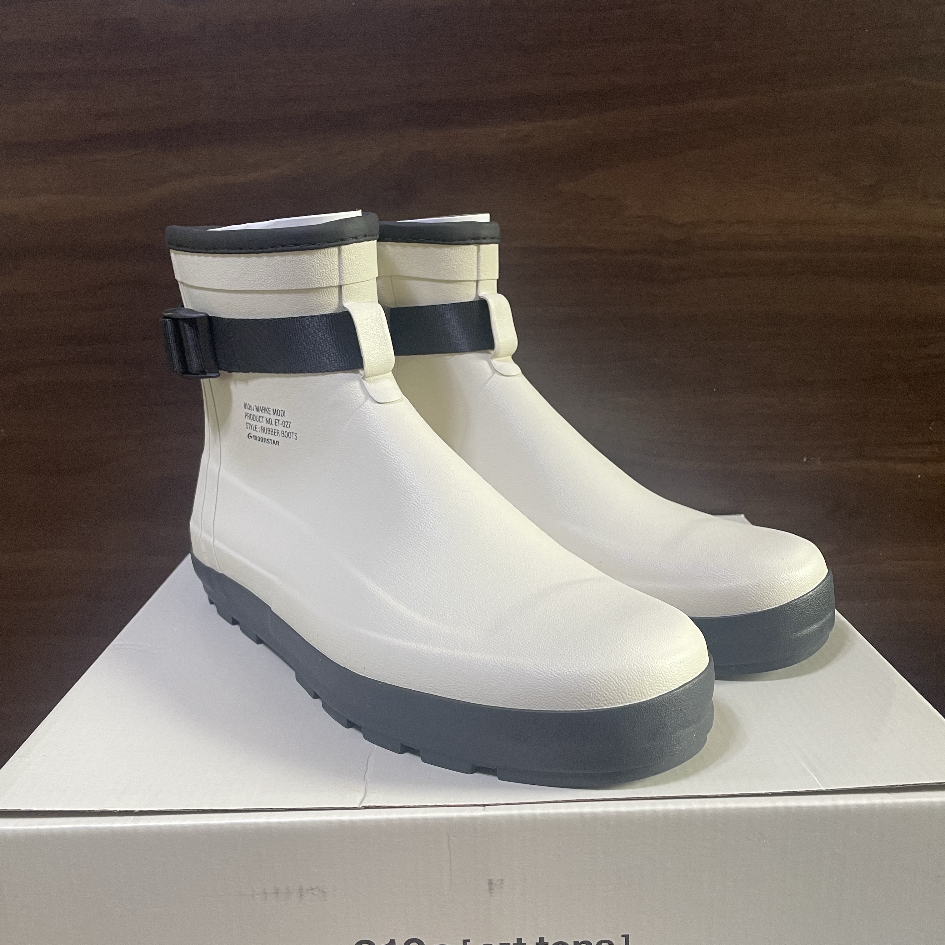 Moonstar 810s ET027 Marke Modi White 착용 스타일 - 2