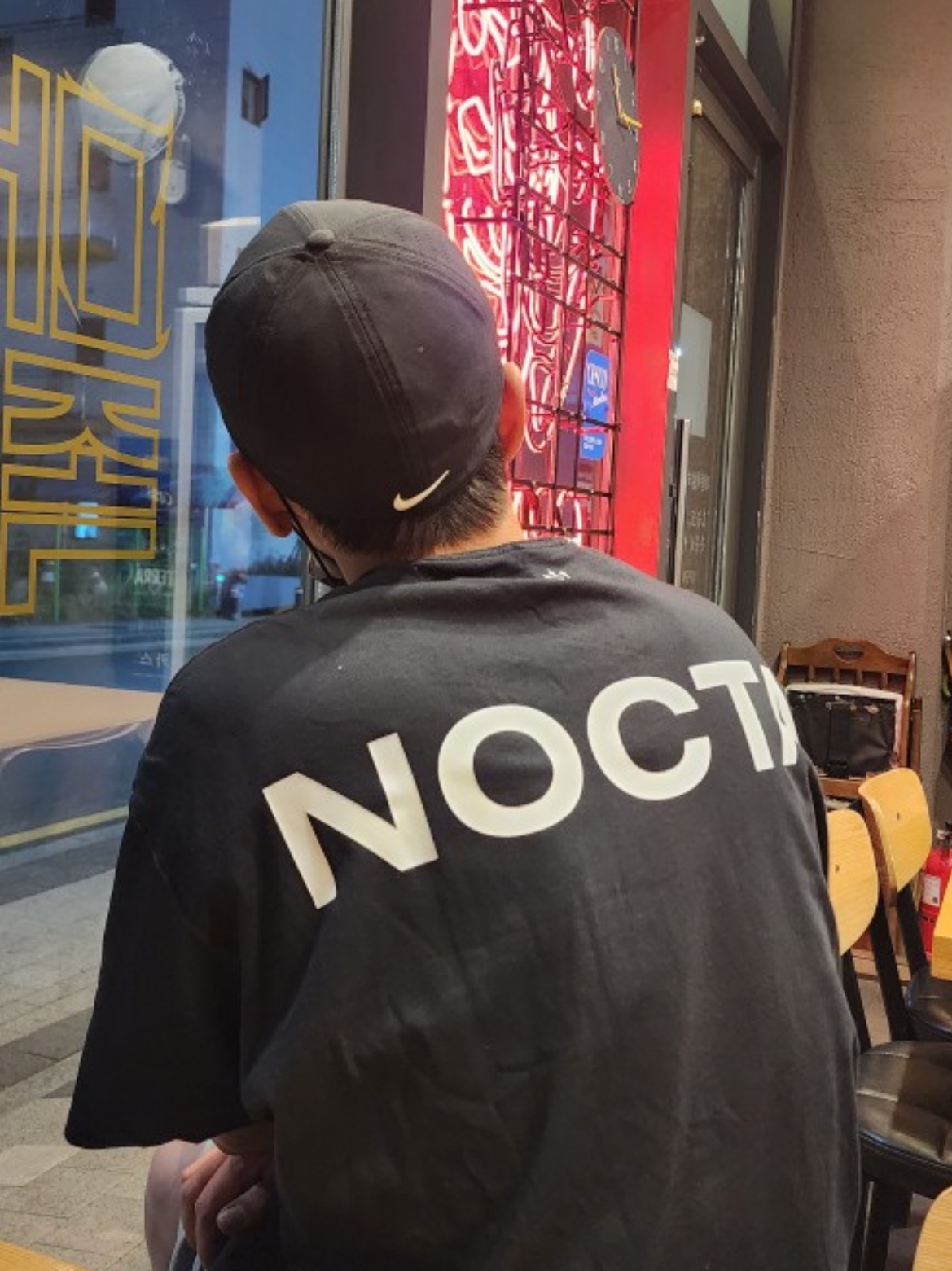 Nike x Drake Nocta Max 90 T-Shirt Black (FN7663-010), Nike Dri-Fit Legacy 91 Golf Cap Black 착용 스타일