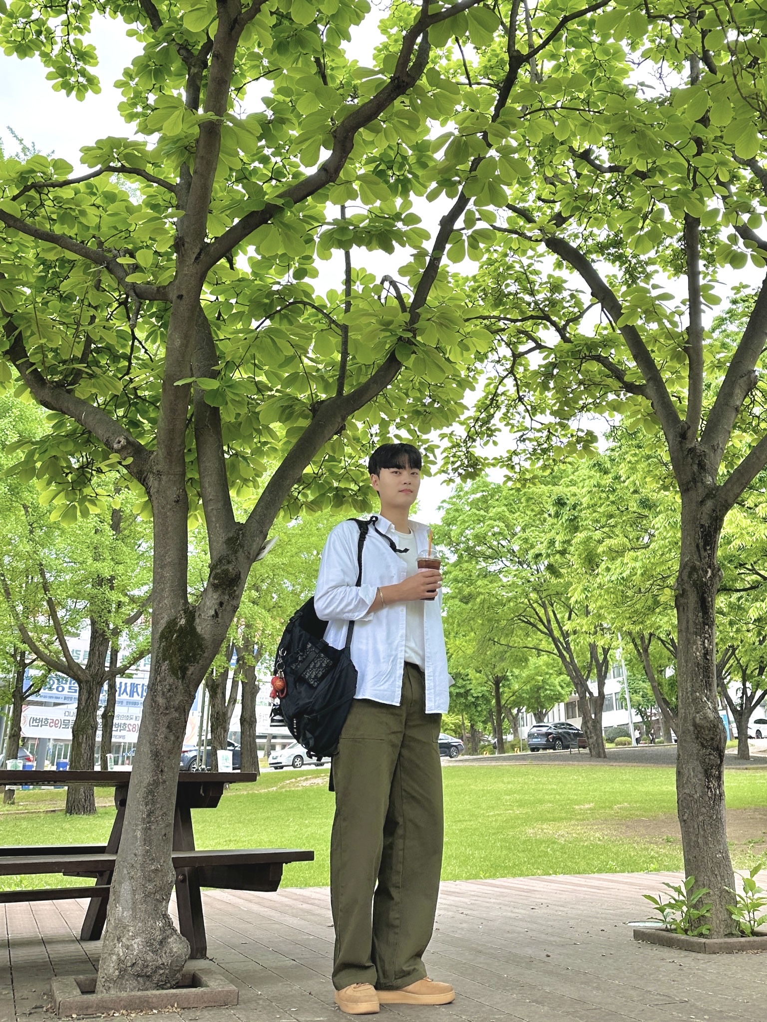 Nike Air Force 1 '07 WB Flax, The North Face Big Shot Black 착용 스타일 - 2