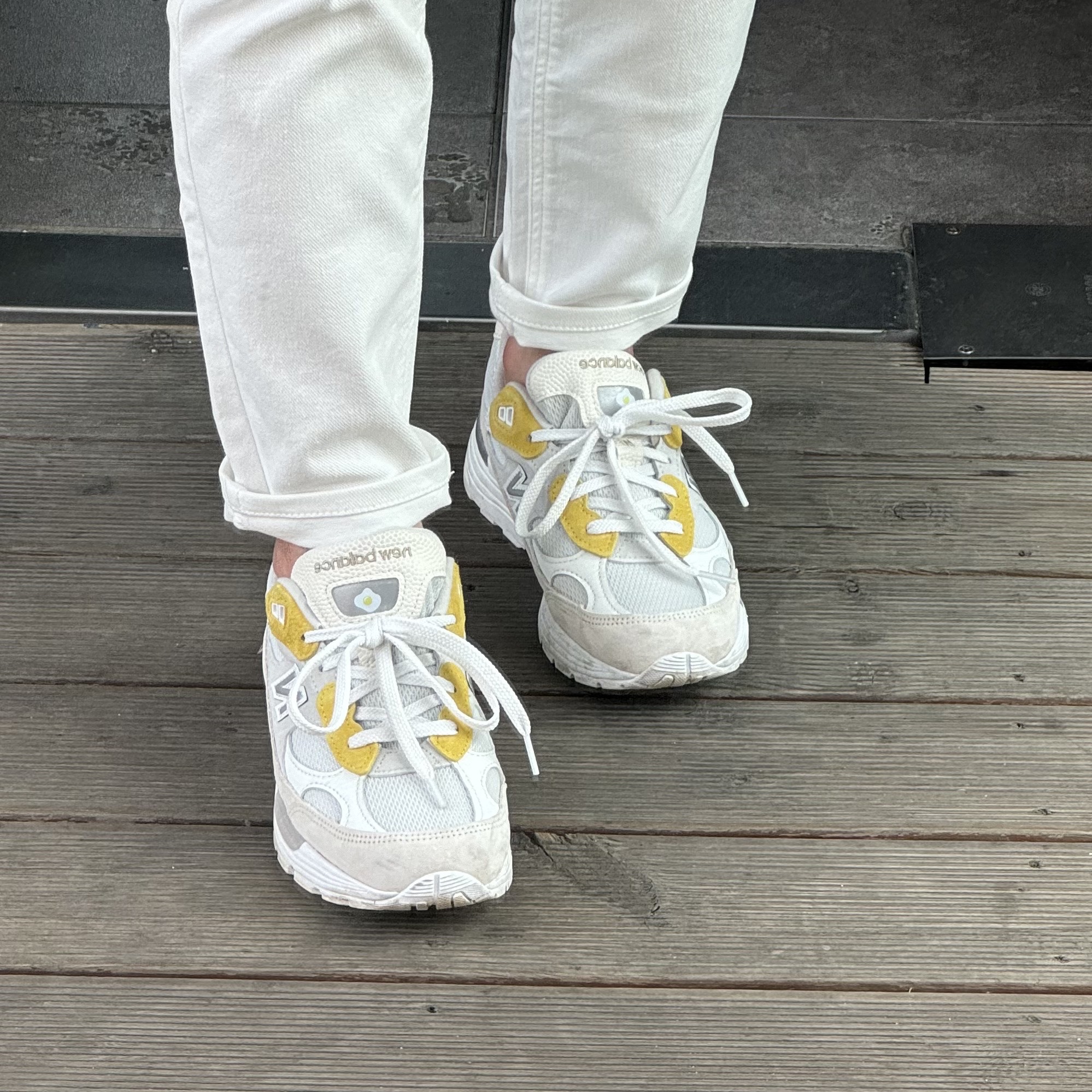 New Balance x Paperboy Paris 992 Made in USA Fried Egg 착용 스타일 - 3