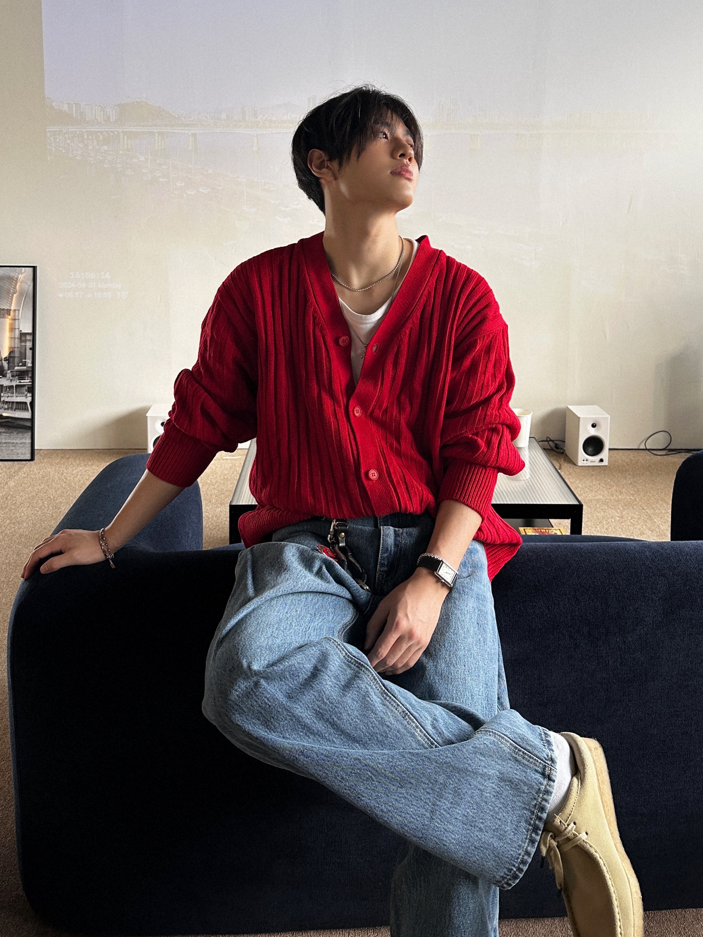 Clarks Wallabee Maple Suede, Diesel Holy B Logo Keyring Red 착용 스타일 - 7