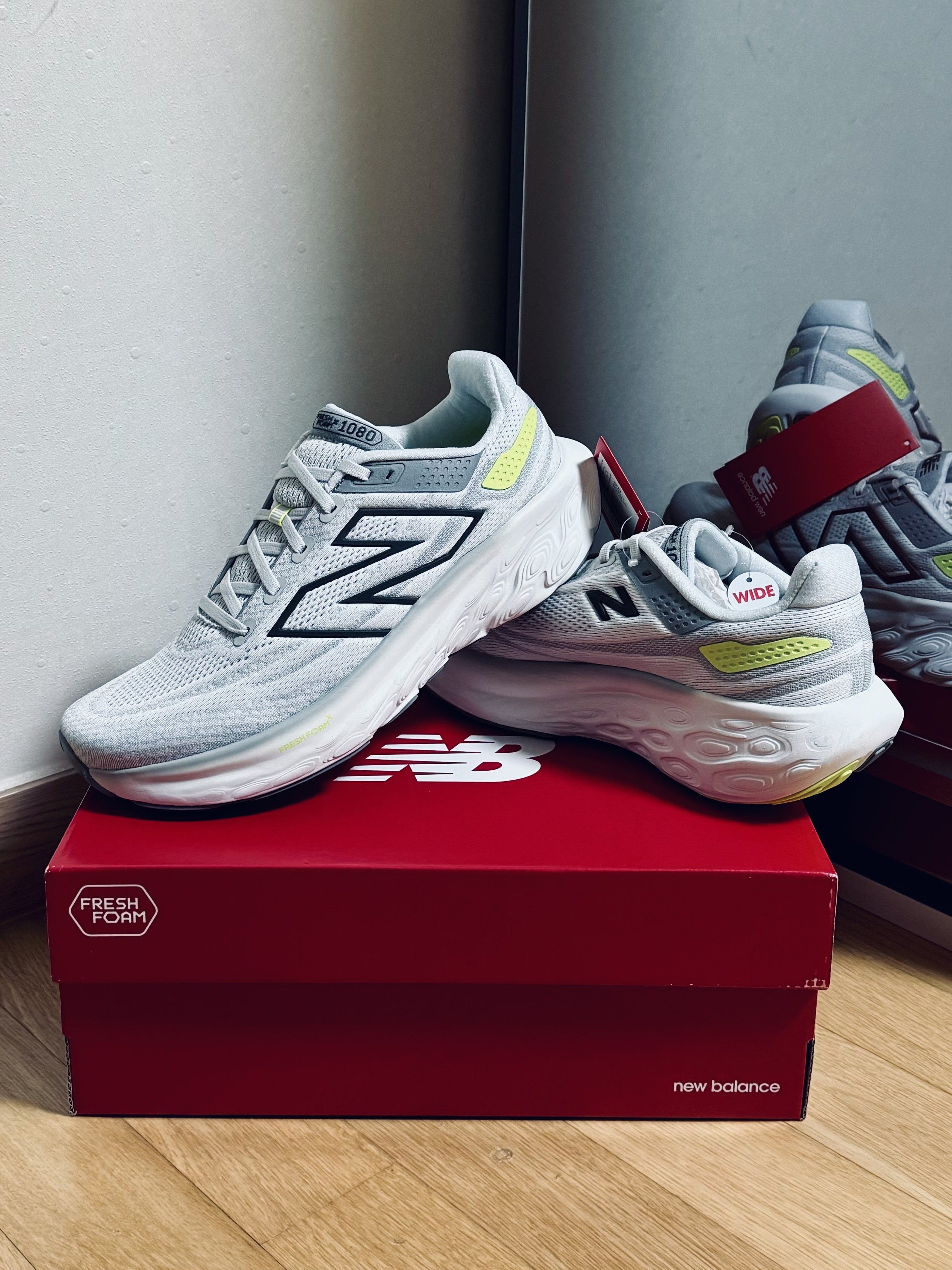 New Balance Fresh Foam X 1080v13 Grey Matter Shadow Grey - 2E Wide 착용 스타일