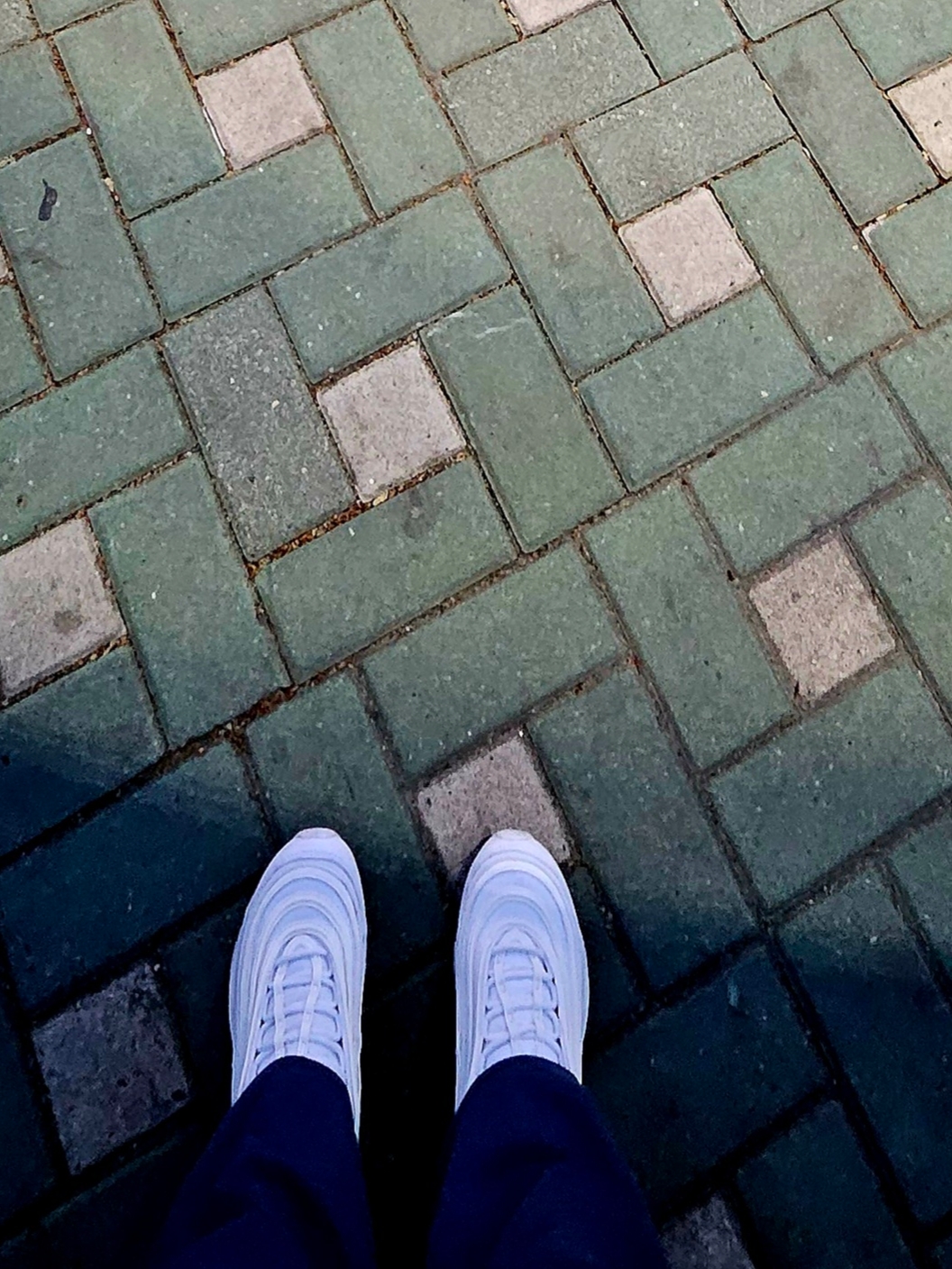 (W) Nike Air Max 97 Next Nature White 착용 스타일 - 2