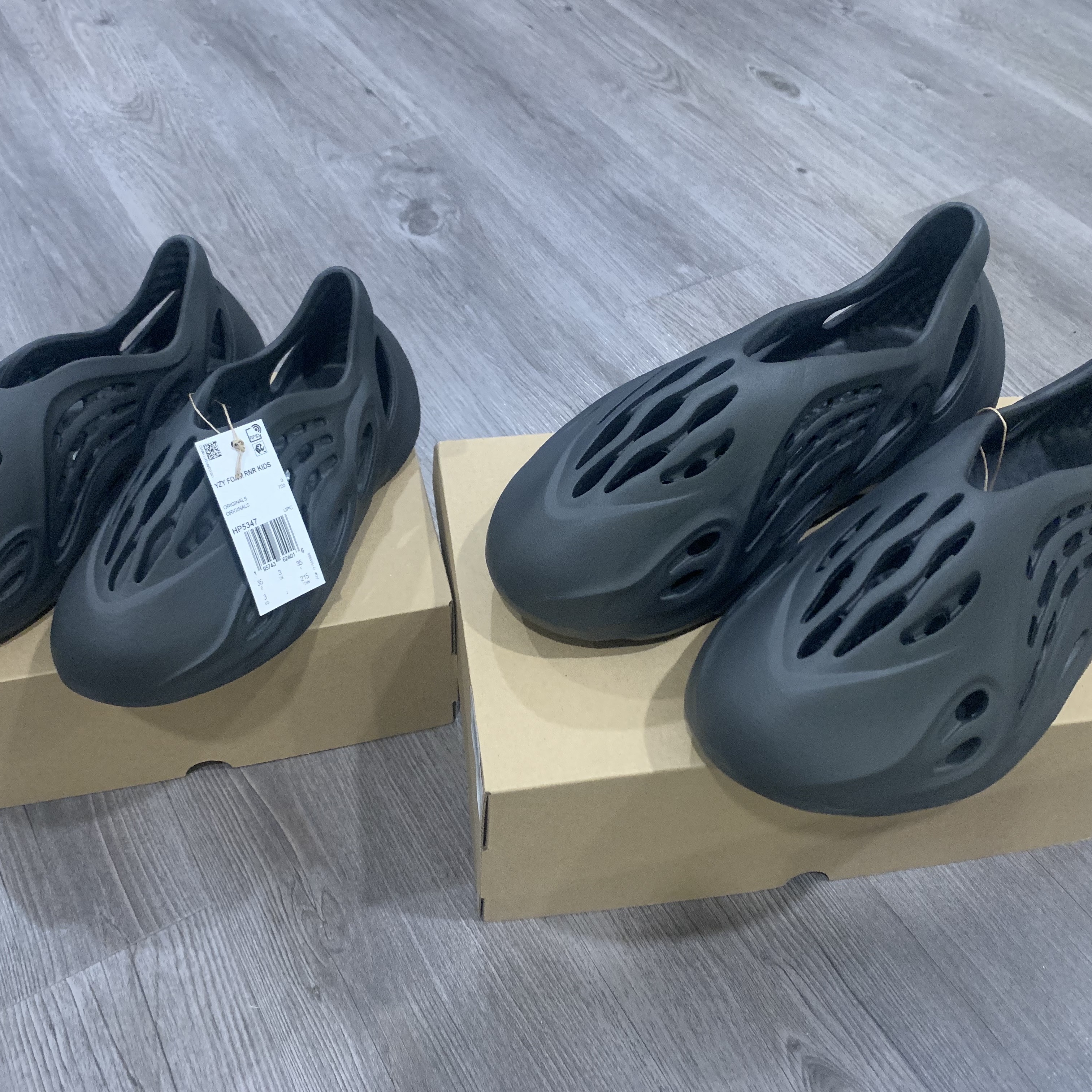 Adidas Yeezy Foam RNNR Onyx, (Kids) Adidas Yeezy Foam RNNR Onyx 착용 스타일