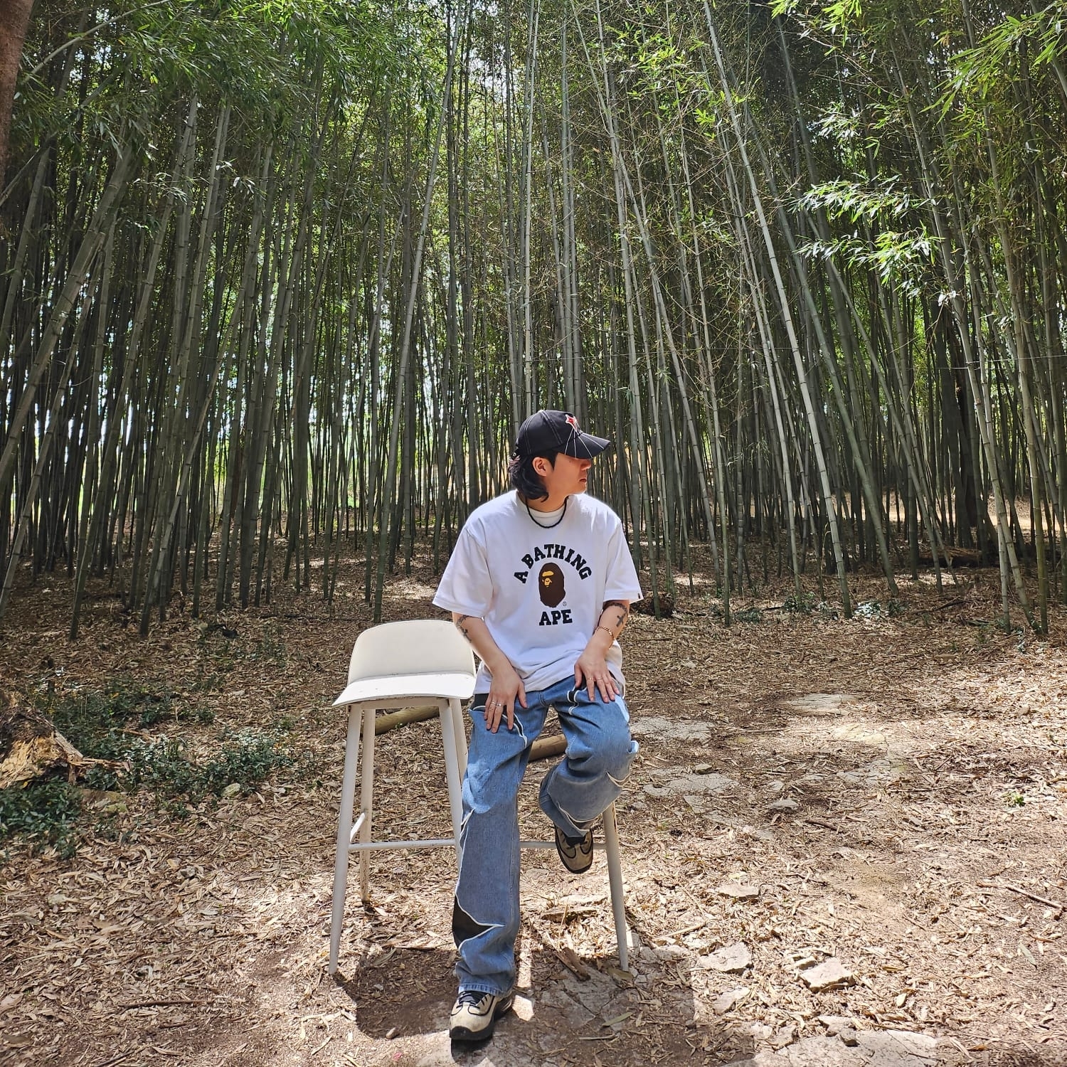 BAPE College T-Shirt White, Nike x Stussy Air Penny II Rattan and Limestone 착용 스타일