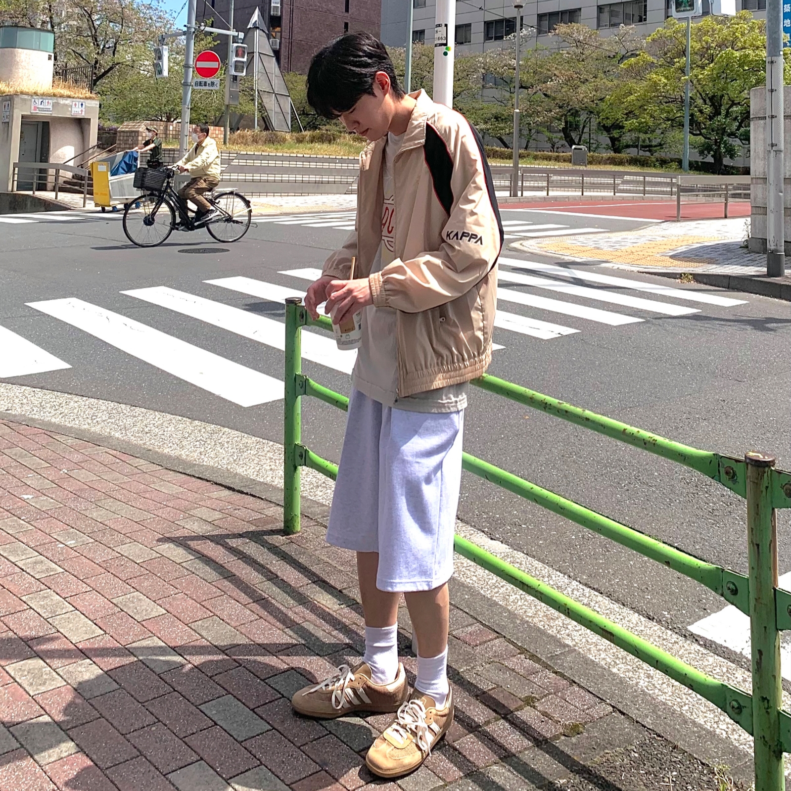 Adidas Samba OG Cardboard Chalk White 착용 스타일