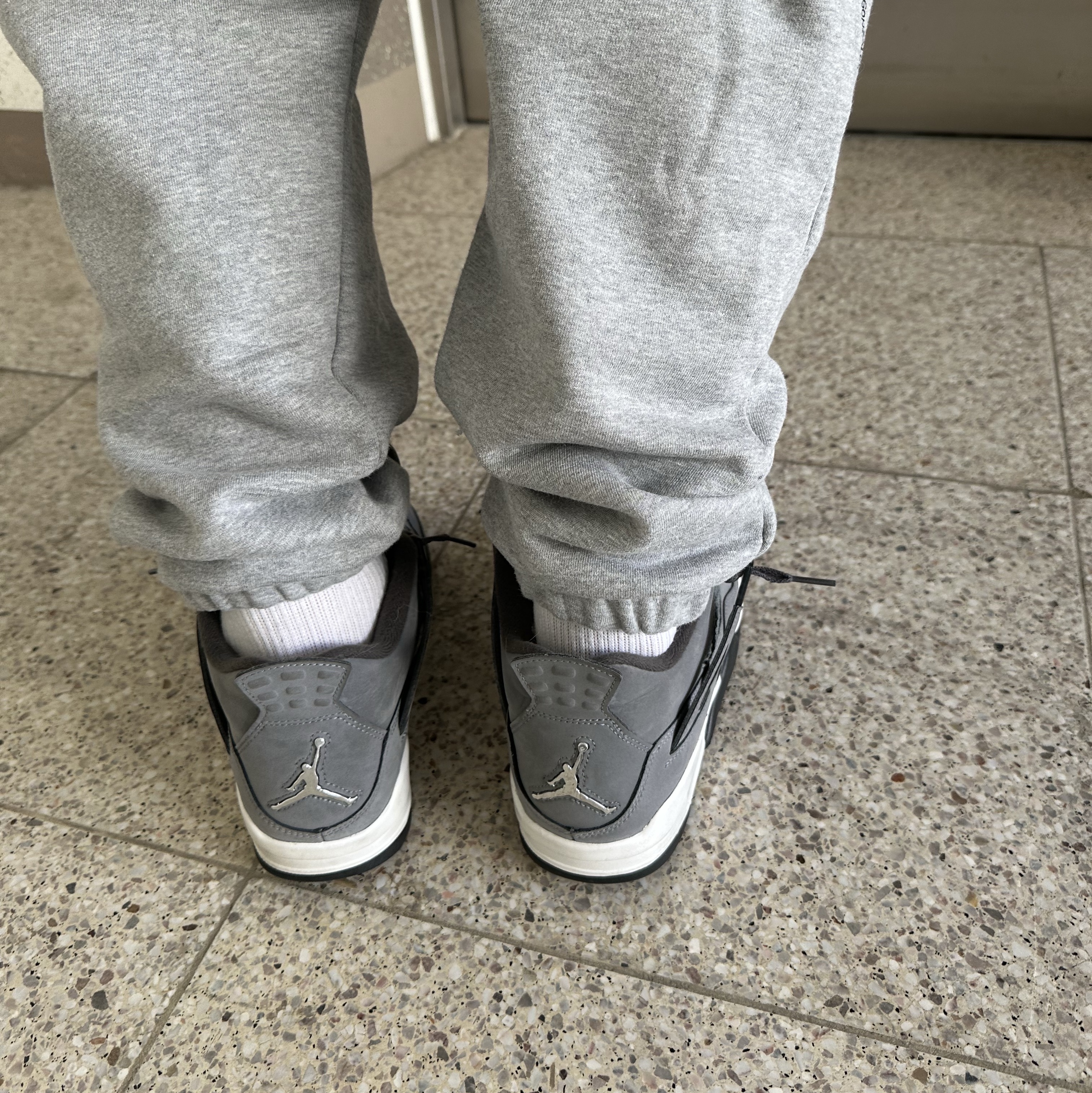 Jordan 4 Retro Cool Grey 2019 착용 스타일