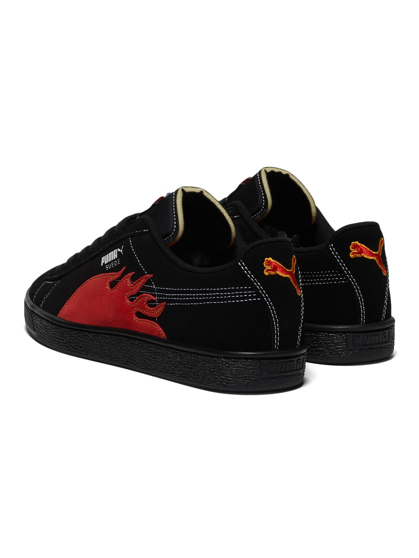 Puma x Butter Goods Suede Classic Black Red 착용 스타일 - 1