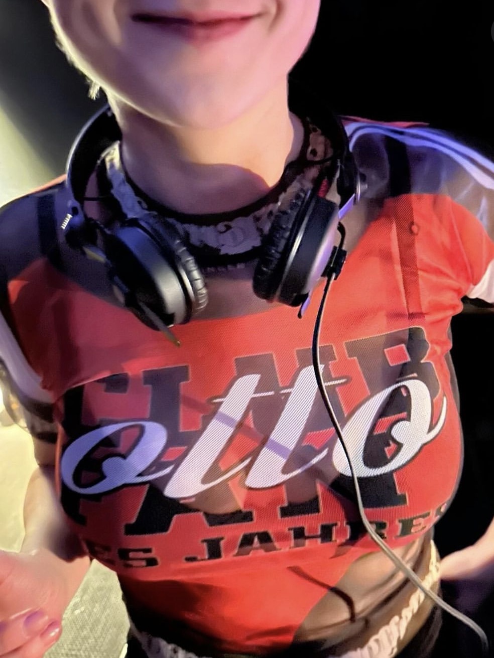 Ottolinger Women Mesh T-Shirt Soccer Print 착용 스타일