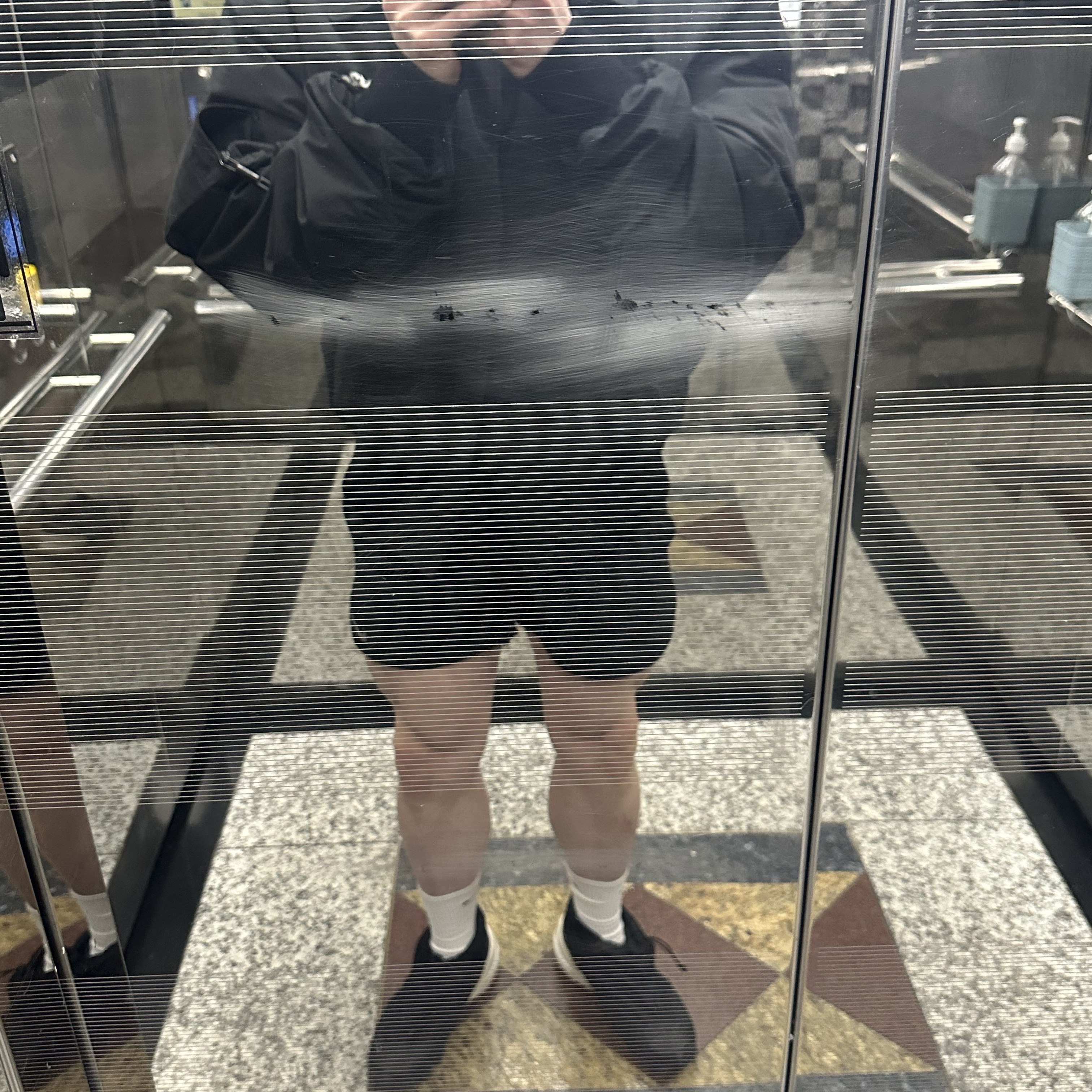 Salomon x MM6 Maison Margiela Cross Low Black 착용 스타일