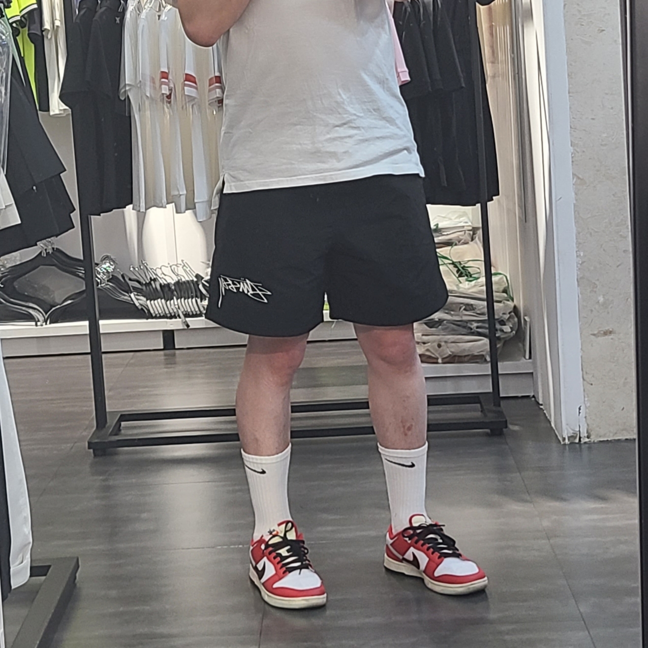 Nike x Stussy Shorts Black (FJ9167-010) 착용 스타일
