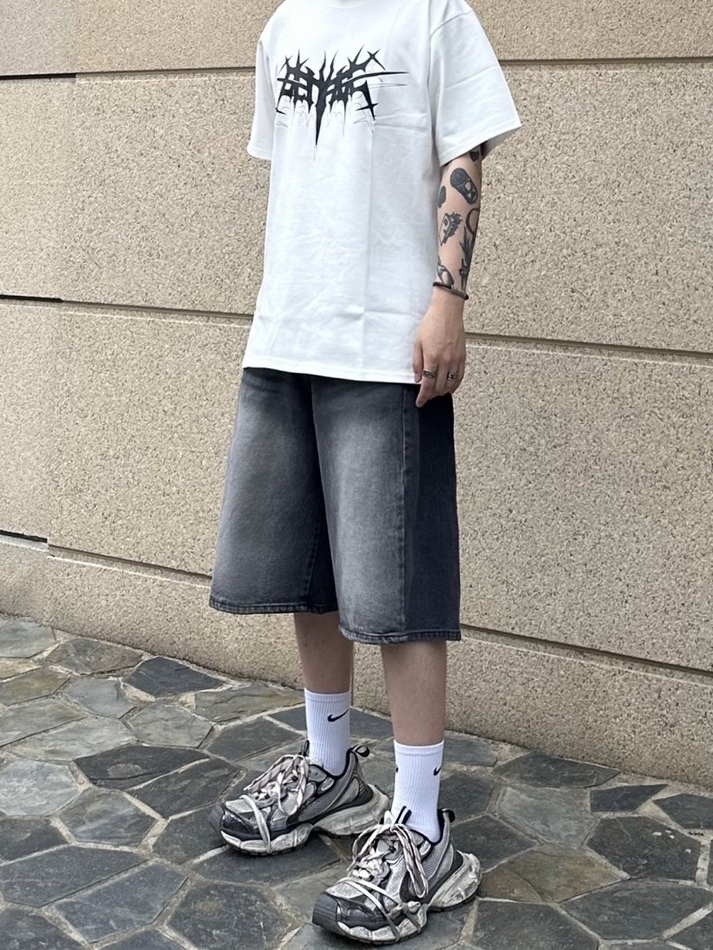 Balenciaga 3XL Sneakers Grey White Blue 착용 스타일 - 2