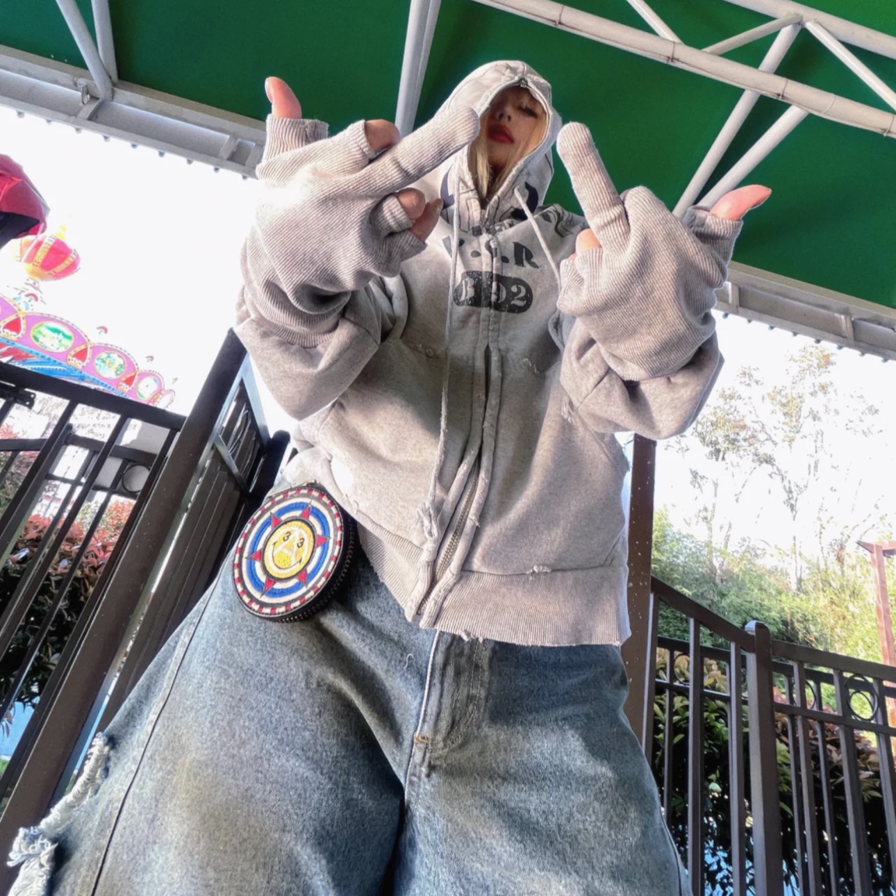 Project G/R Zygon Zip Hoodie Melange Grey 착용 스타일