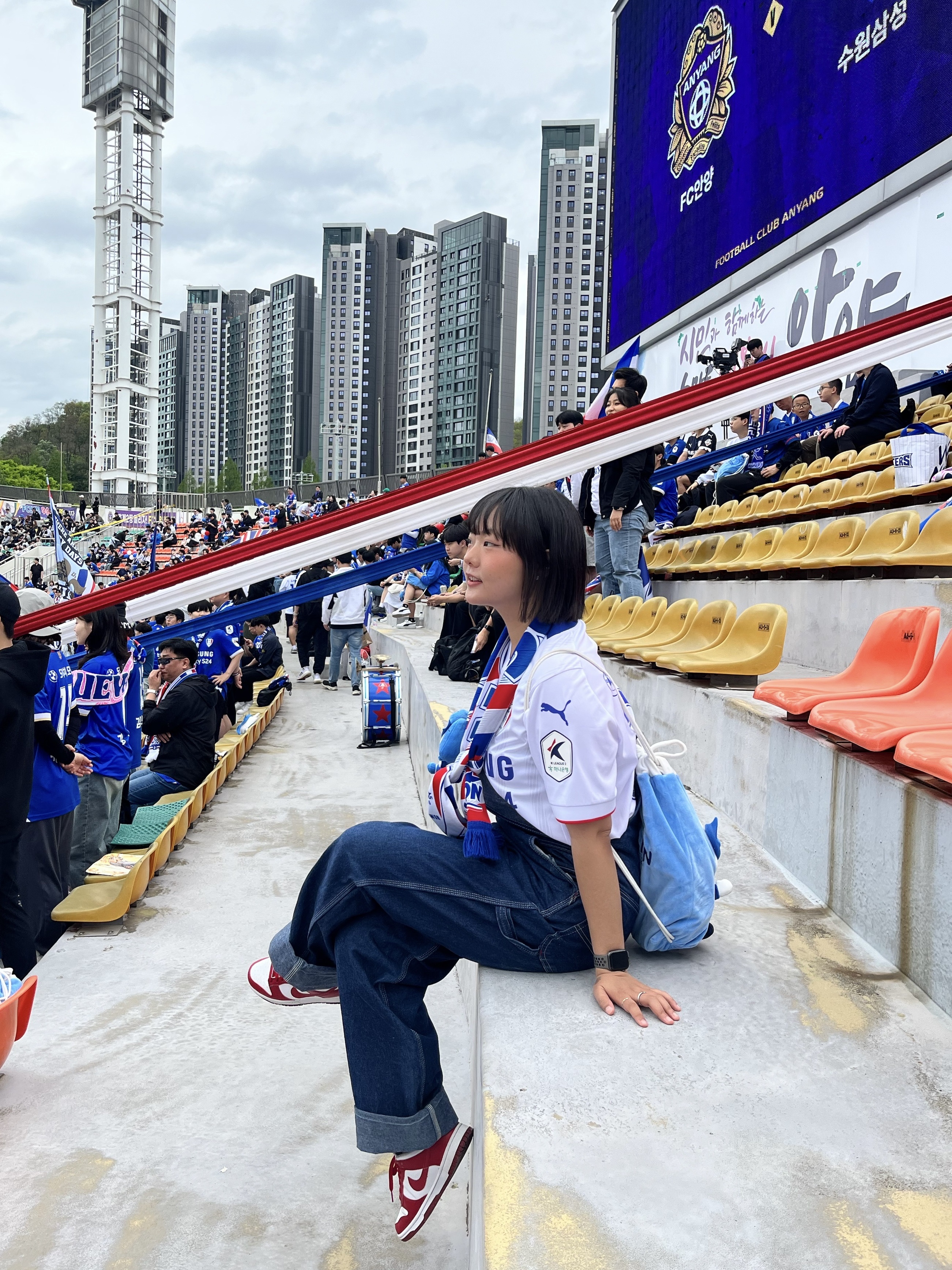 (W) Nike Dunk Low Next Nature Gym Red 착용 스타일 - 2