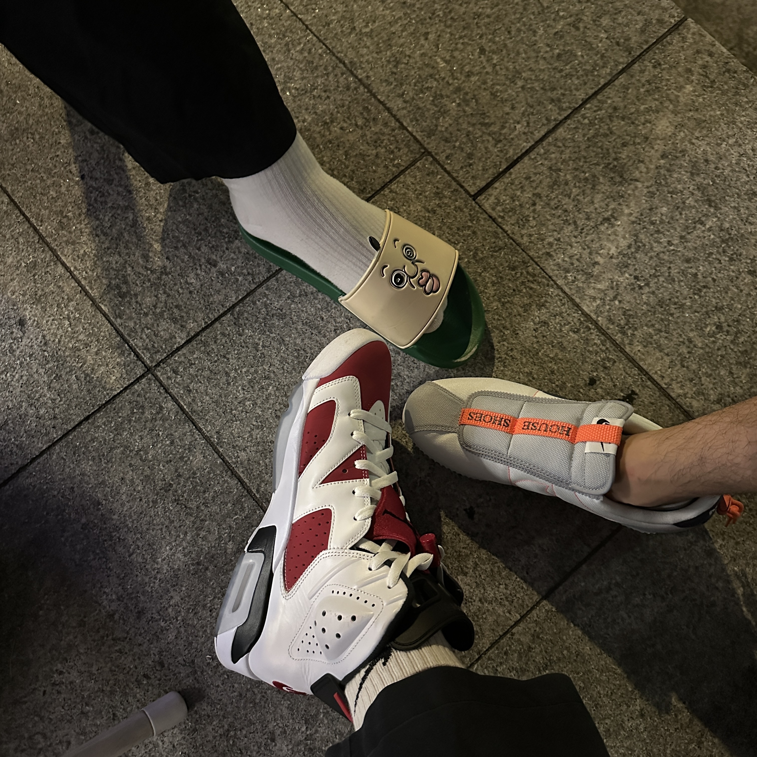 Jordan 6 Retro Carmine 2021, Nike x Kendrick Lamar Cortez Basic Slip White 착용 스타일