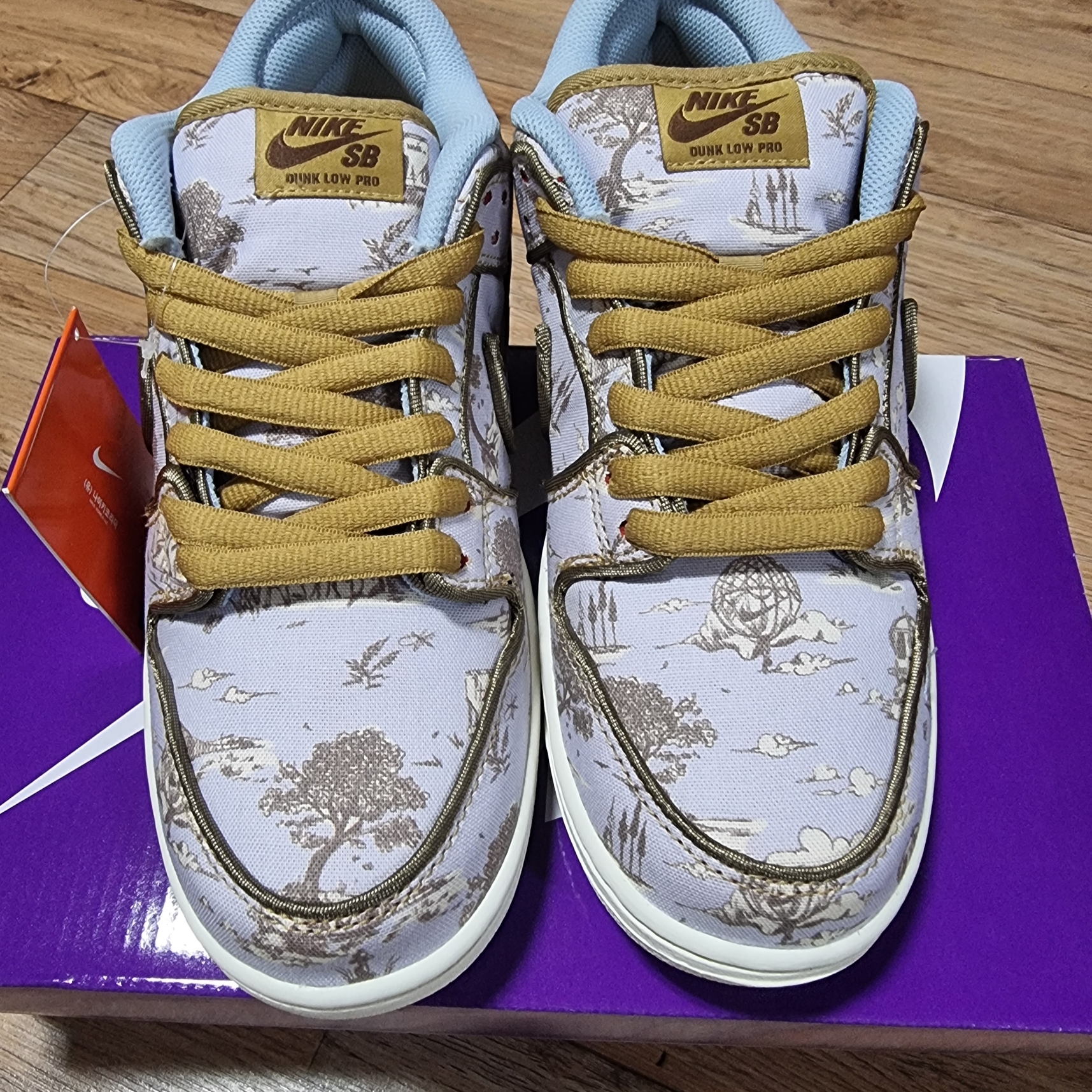 Nike SB Dunk Low Pro Premium Toile 착용 스타일 - 1