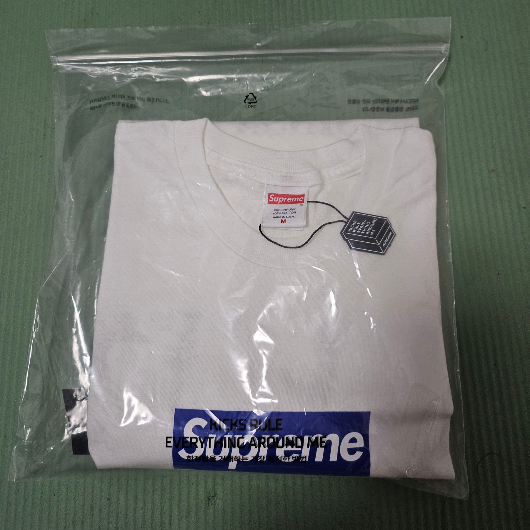 Supreme Seoul Box Logo T-Shirt White - 23FW 착용 스타일