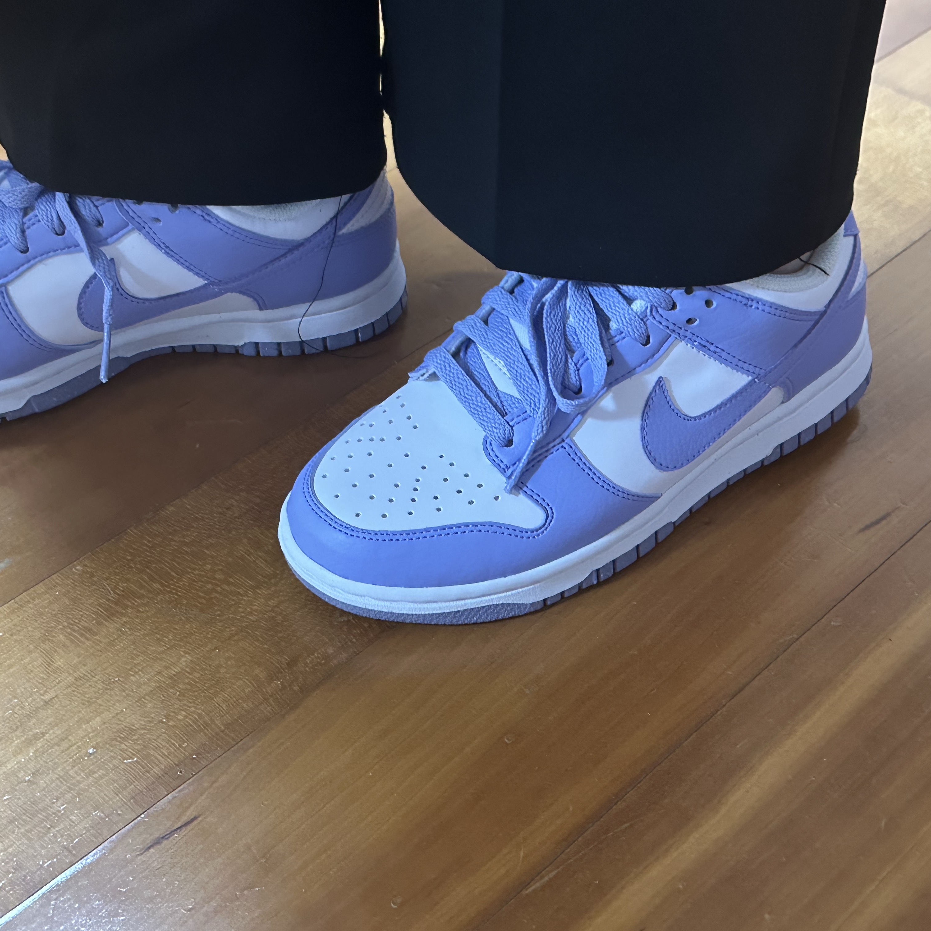 (W) Nike Dunk Low Next Nature Lilac 착용 스타일 - 1