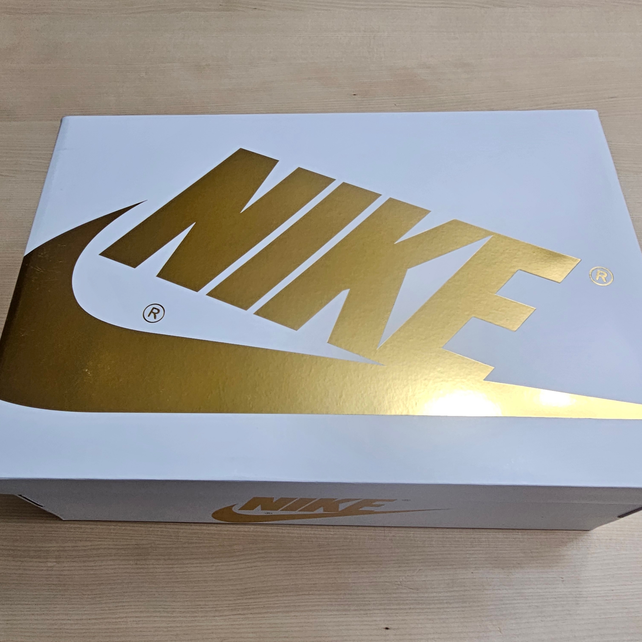 (W) Jordan 1 Retro High OG White Gold 착용 스타일 - 8