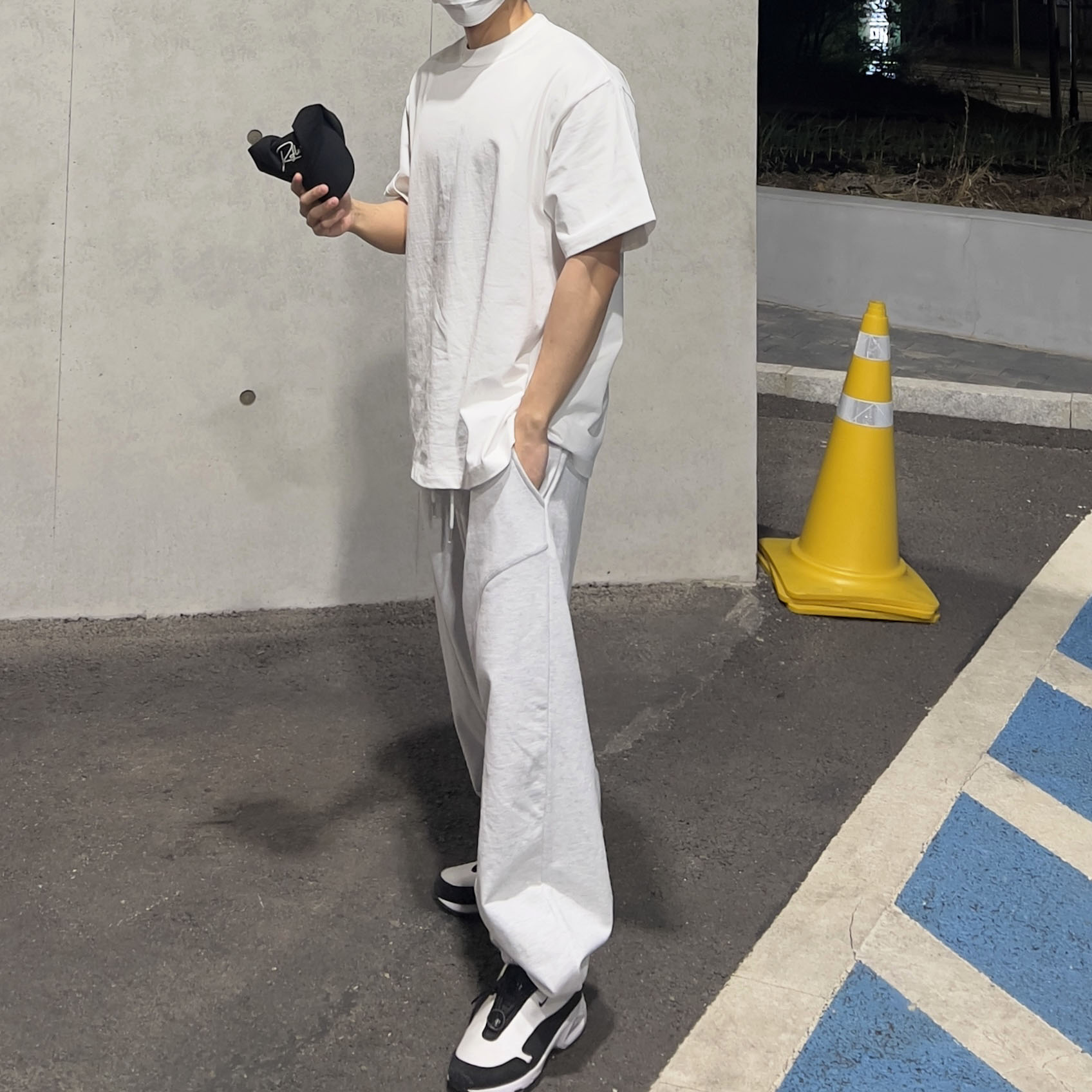 Nike x Comme des Garcons Homme Plus Air Max Sunder SP White Black 착용 스타일 - 2