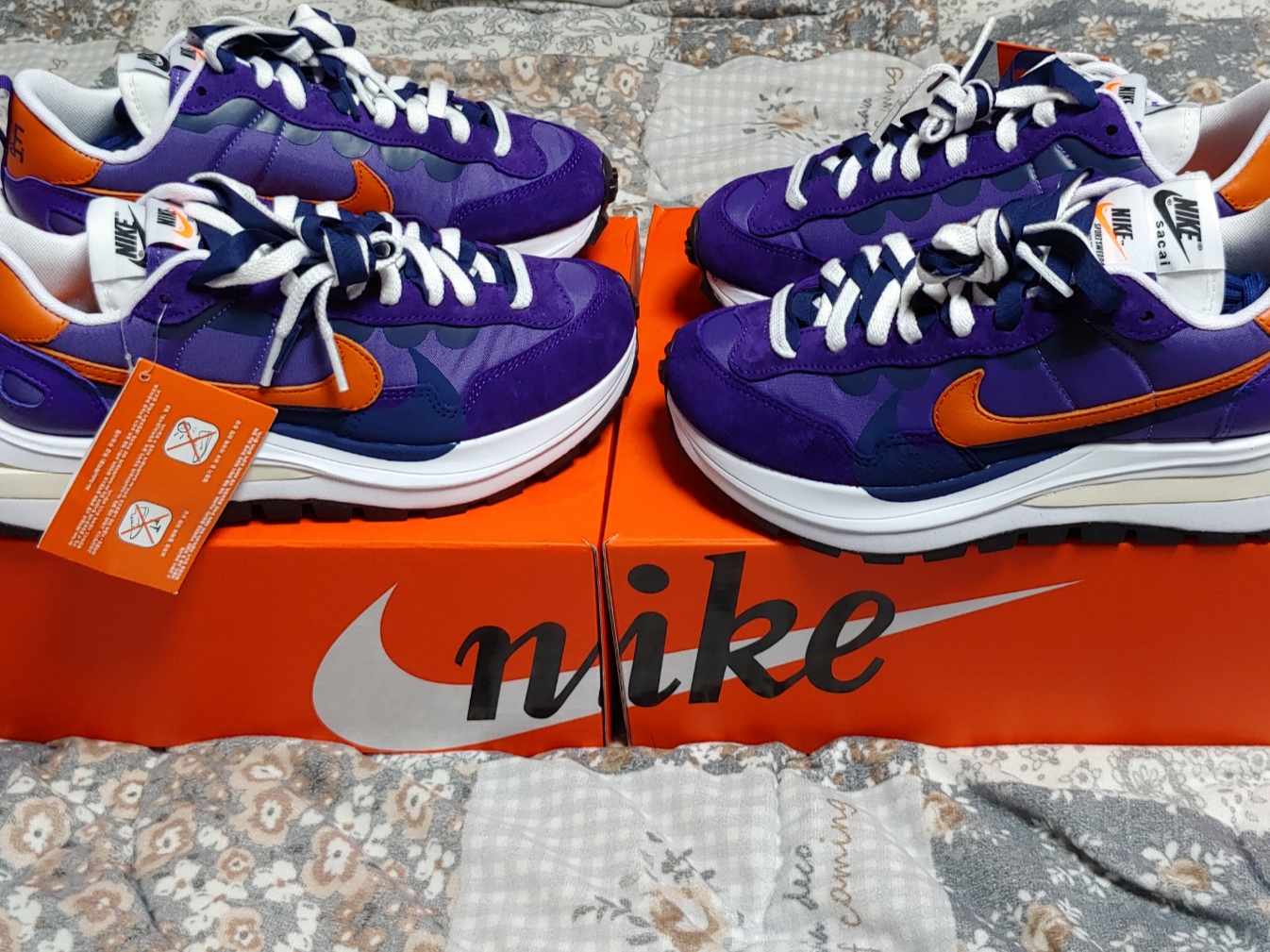 Nike x Sacai VaporWaffle Dark Iris 착용 스타일 - 1